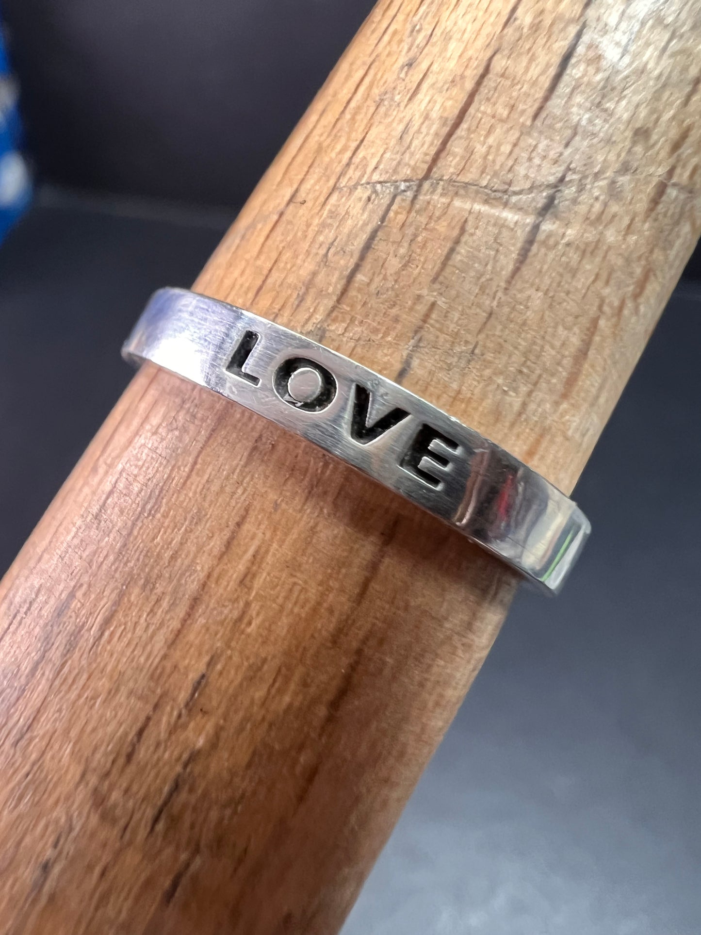 Sterling Silver LOVE Band Ring Size 7 – Stamped 925 IBB TH