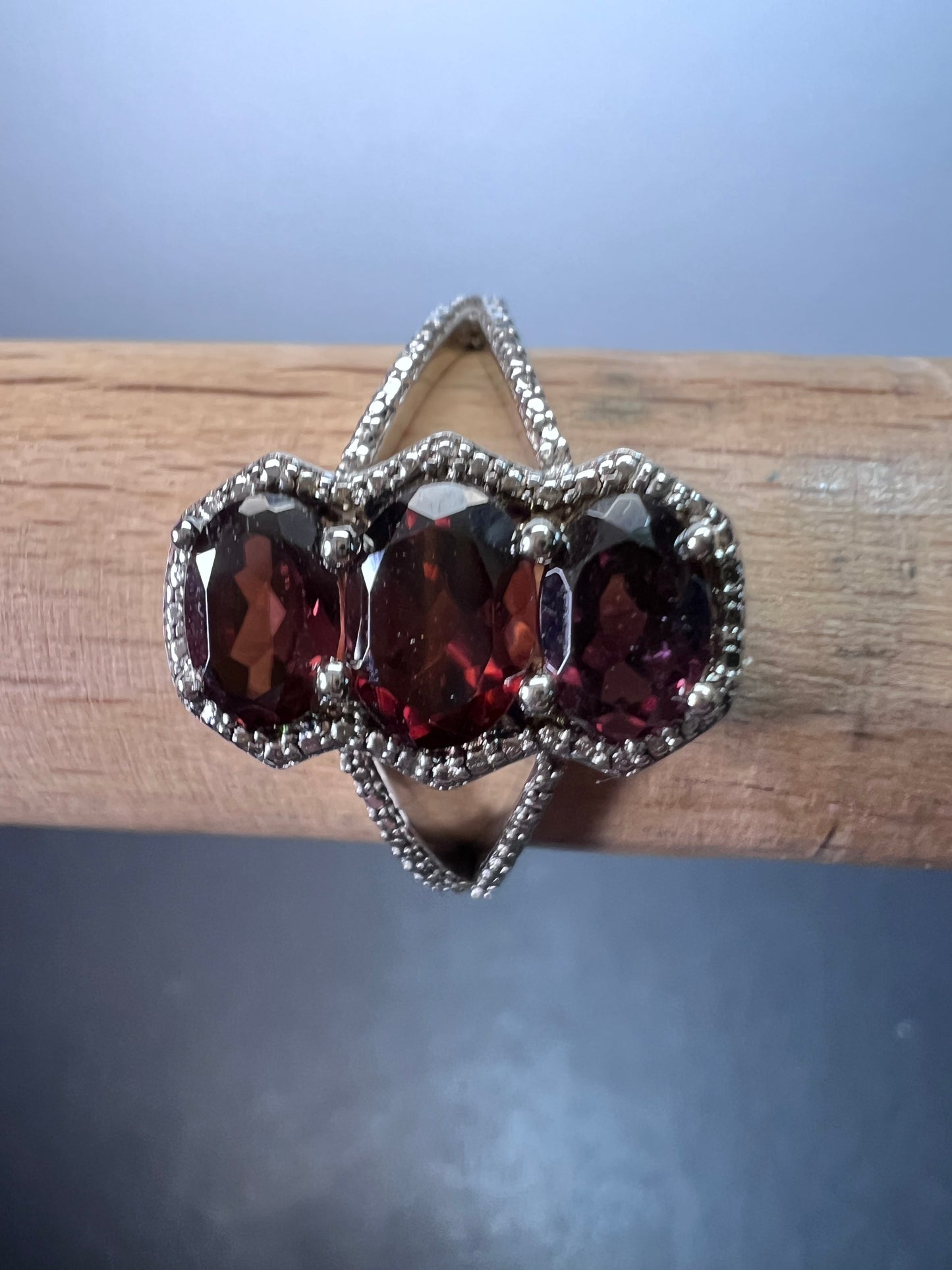 Red zircon 3 stone sterling silver ring size 9