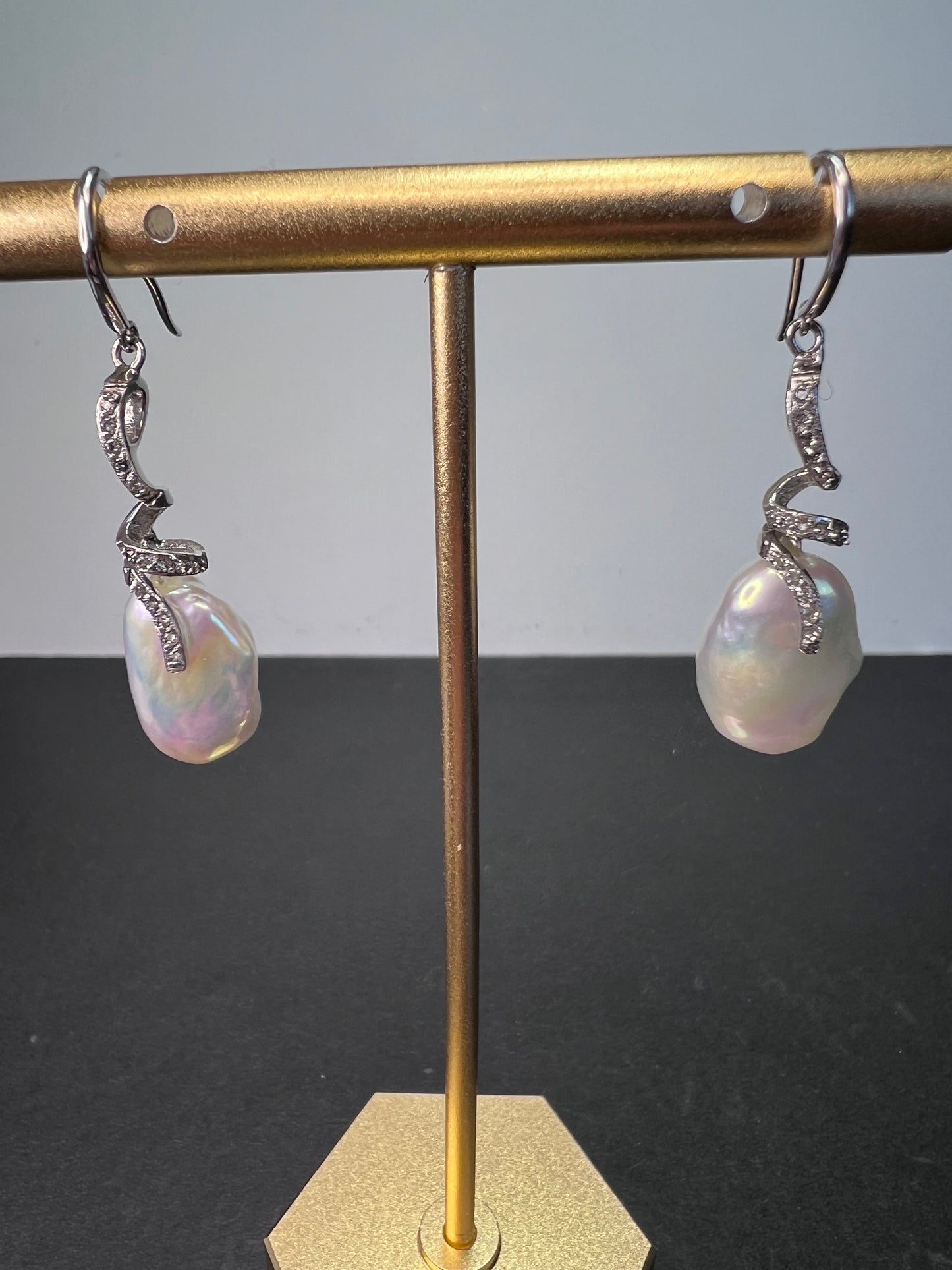 Boroque white pearl sterling silver earrings