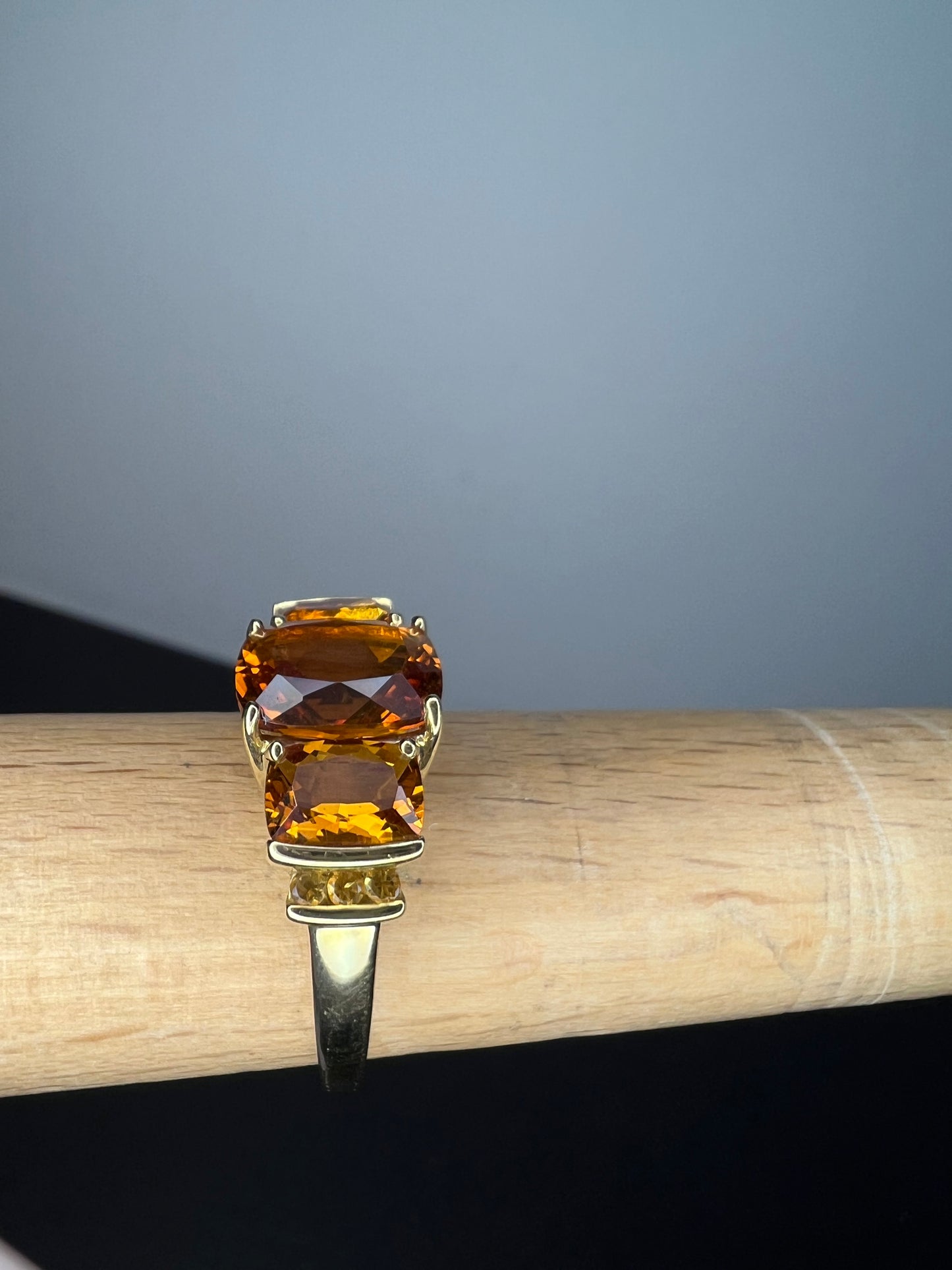 10k gold Mandarin citrine 3 stone Samuel Aaron ring size 9