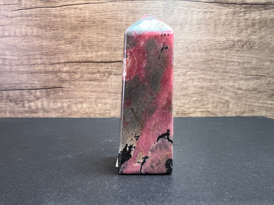 Rhodonite tower 113 grams