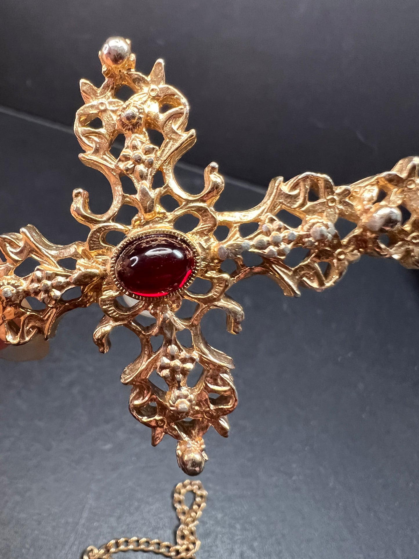 Vintage Avon Red Cabochon Filigree Cross Necklace 24”