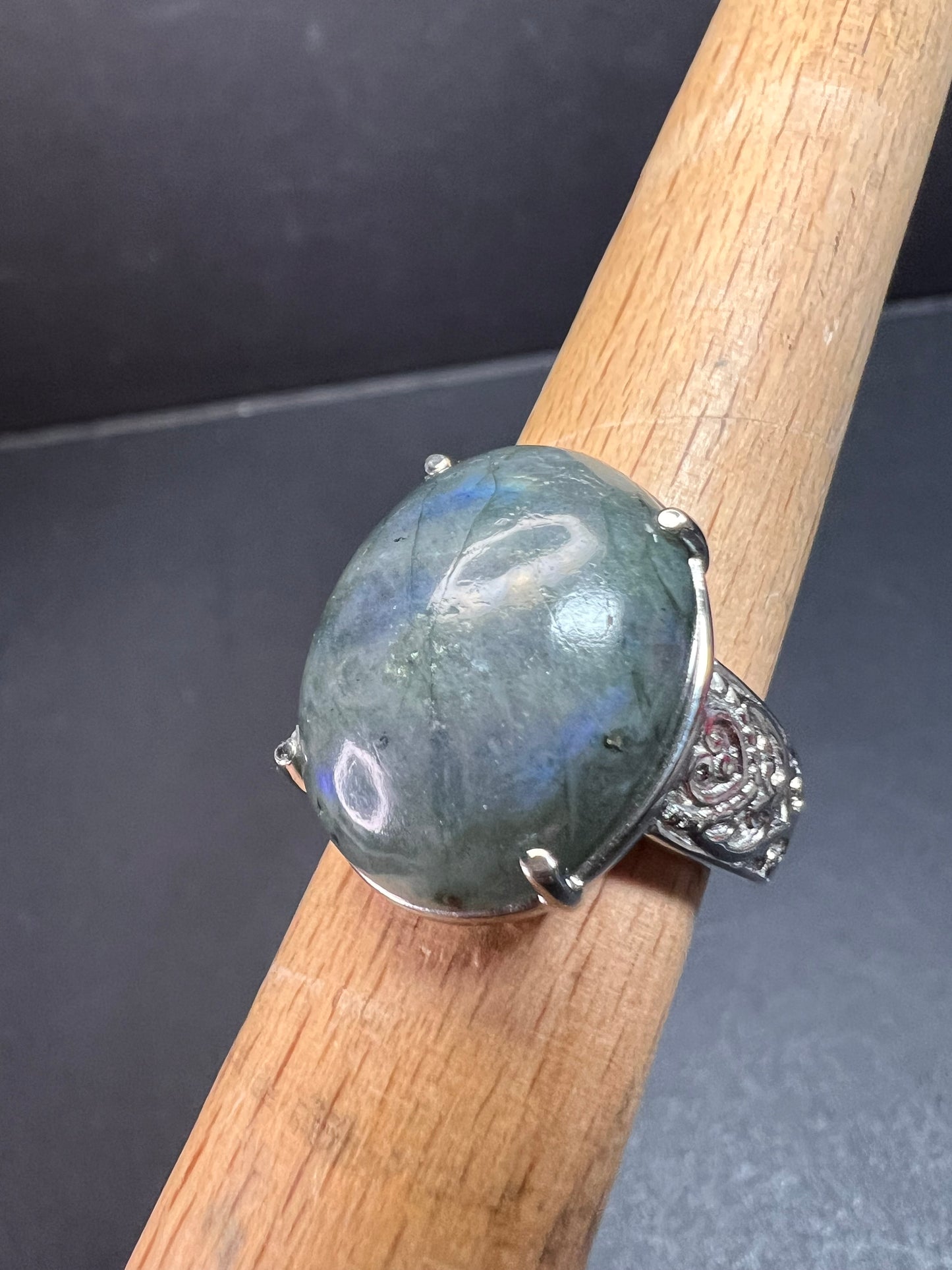 NEW Labradorite stainless steel ring size 7