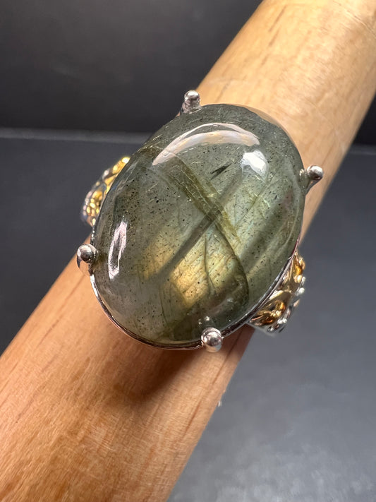 NEW Karis labradorite two toned ring size 9