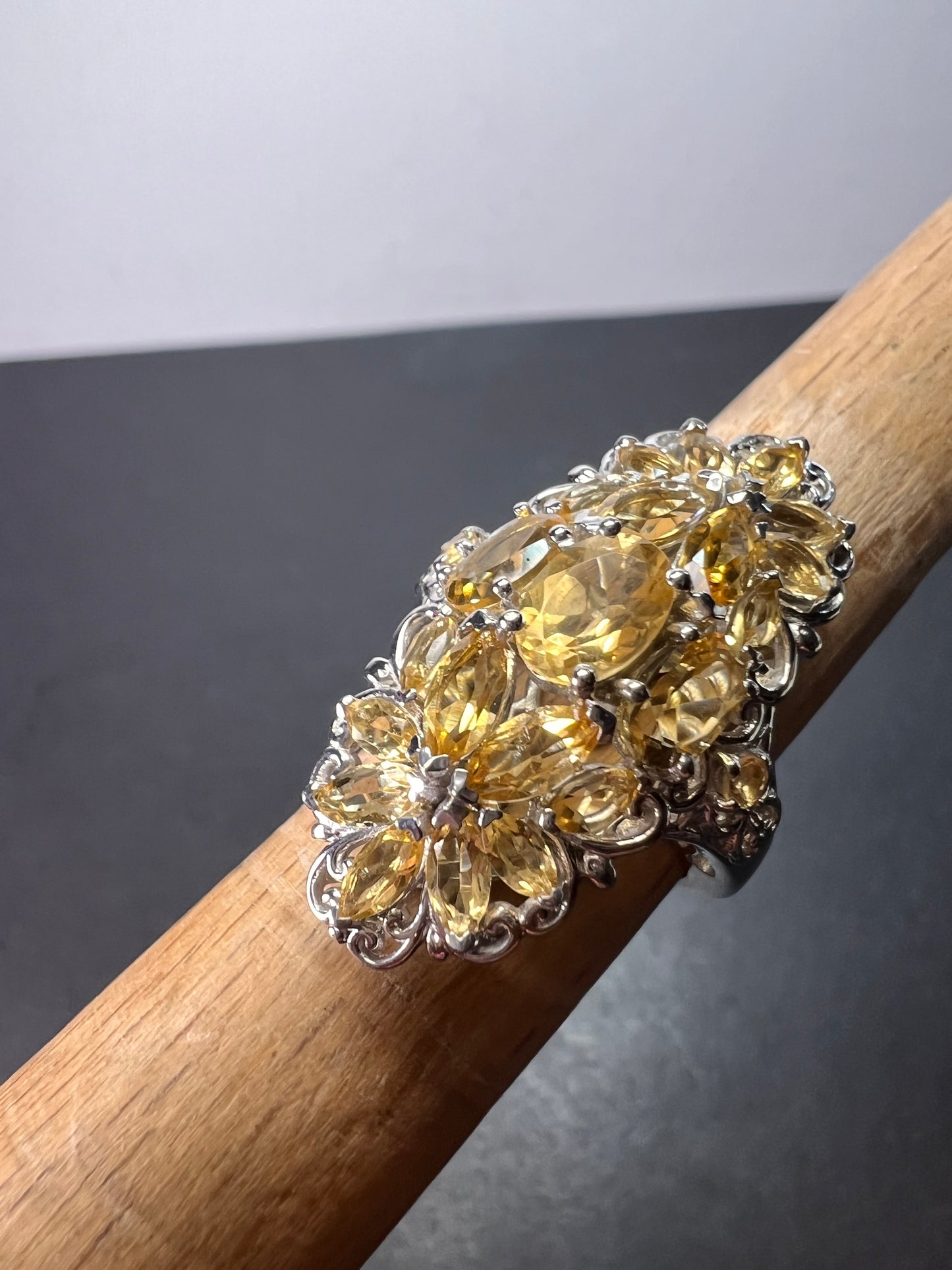 Brazilian citrine floral ring in platinum over sterling silver size 6 *NEW*