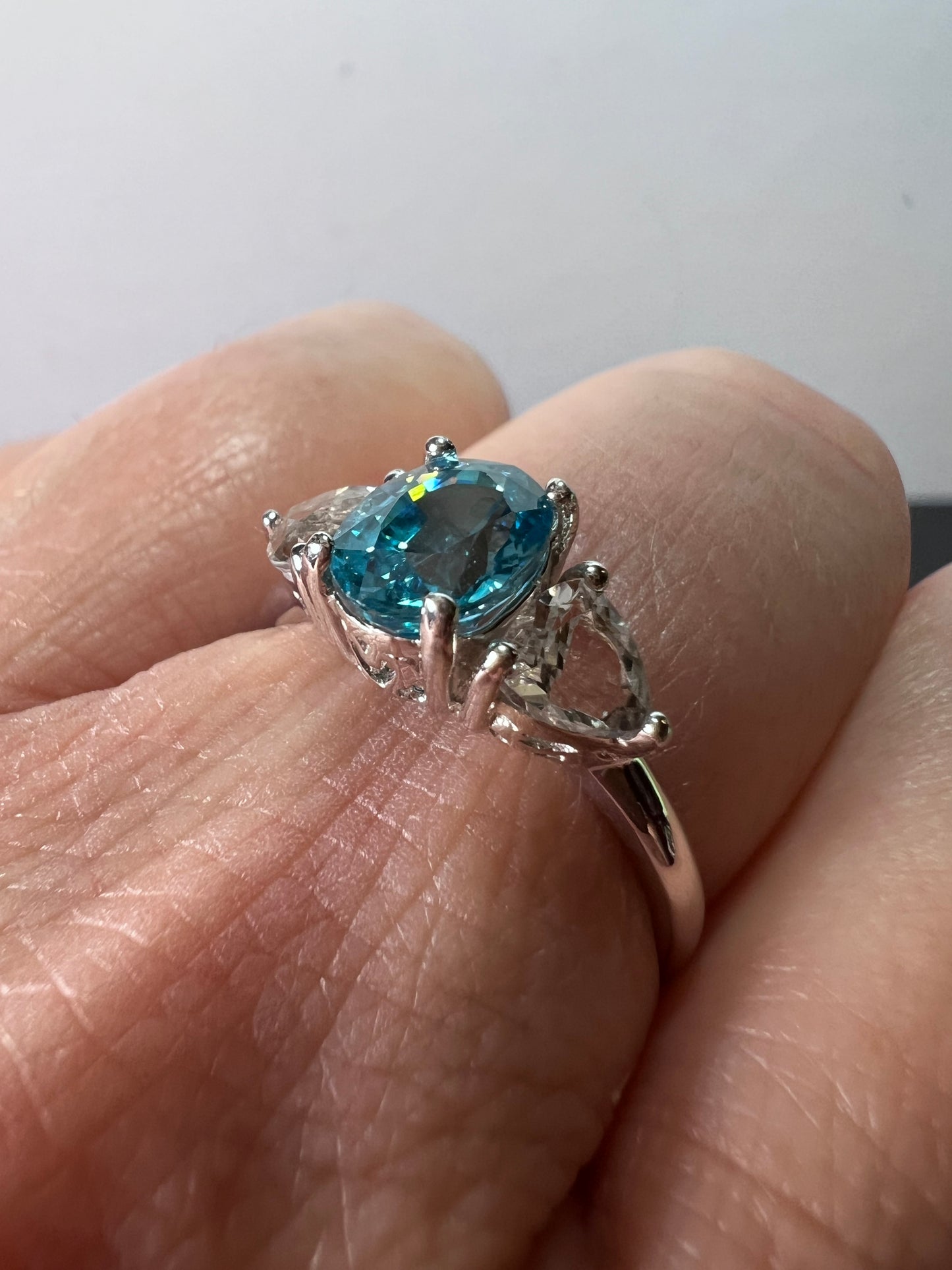 Blue and white topaz sterling silver ring size 9