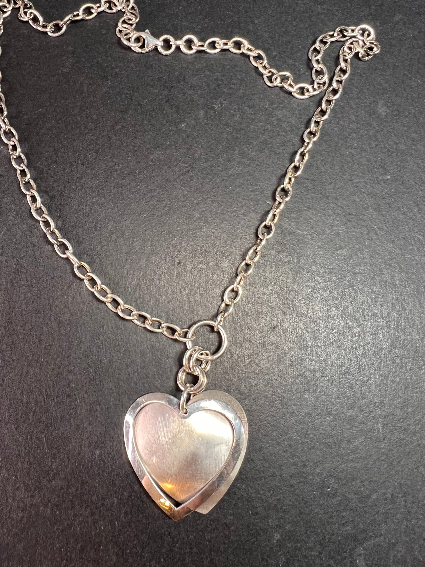 Vintage sterling silver heart framed pendant and chain necklace