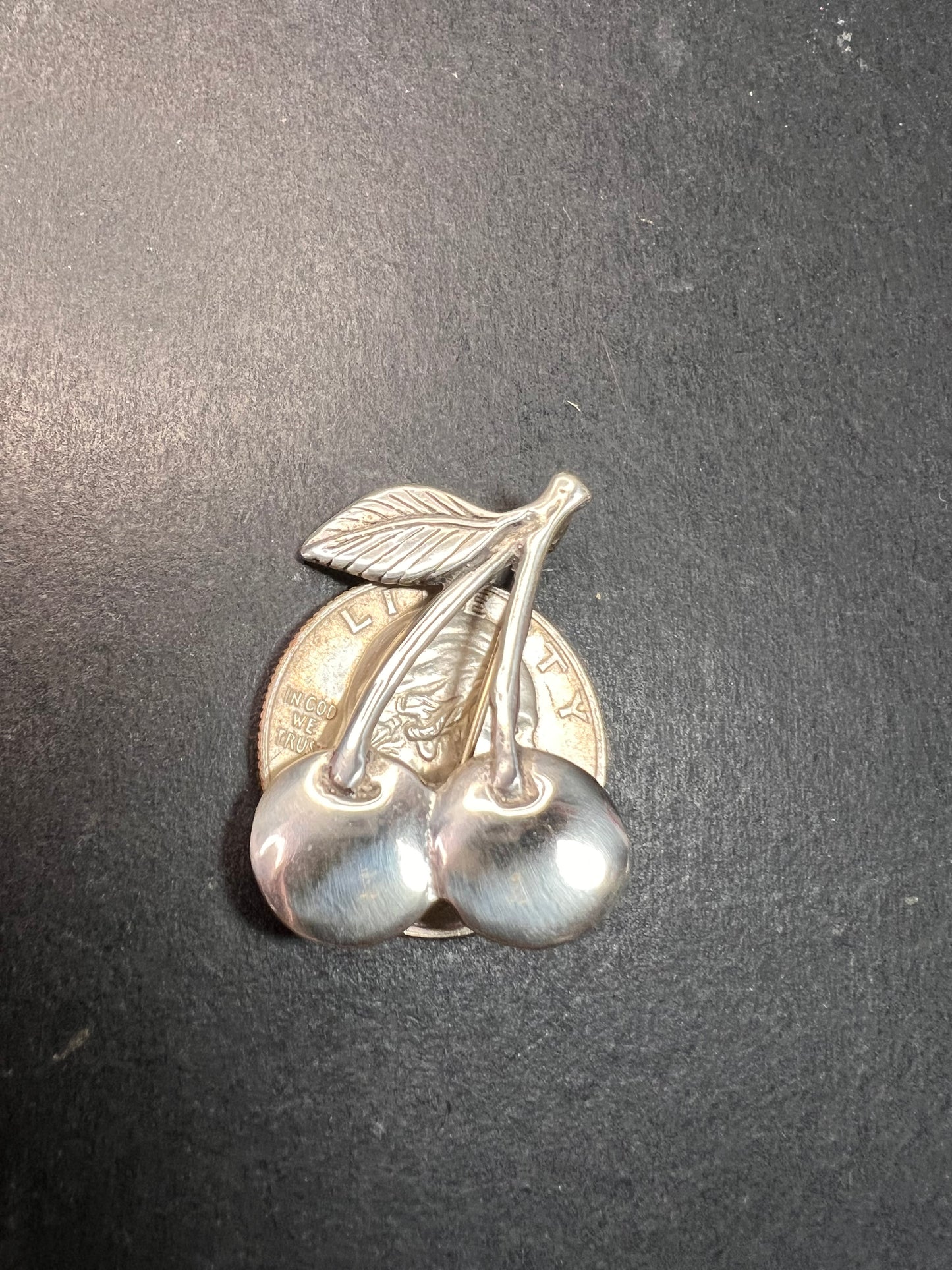 Vintage 80’s sterling silver cherries brooch pin