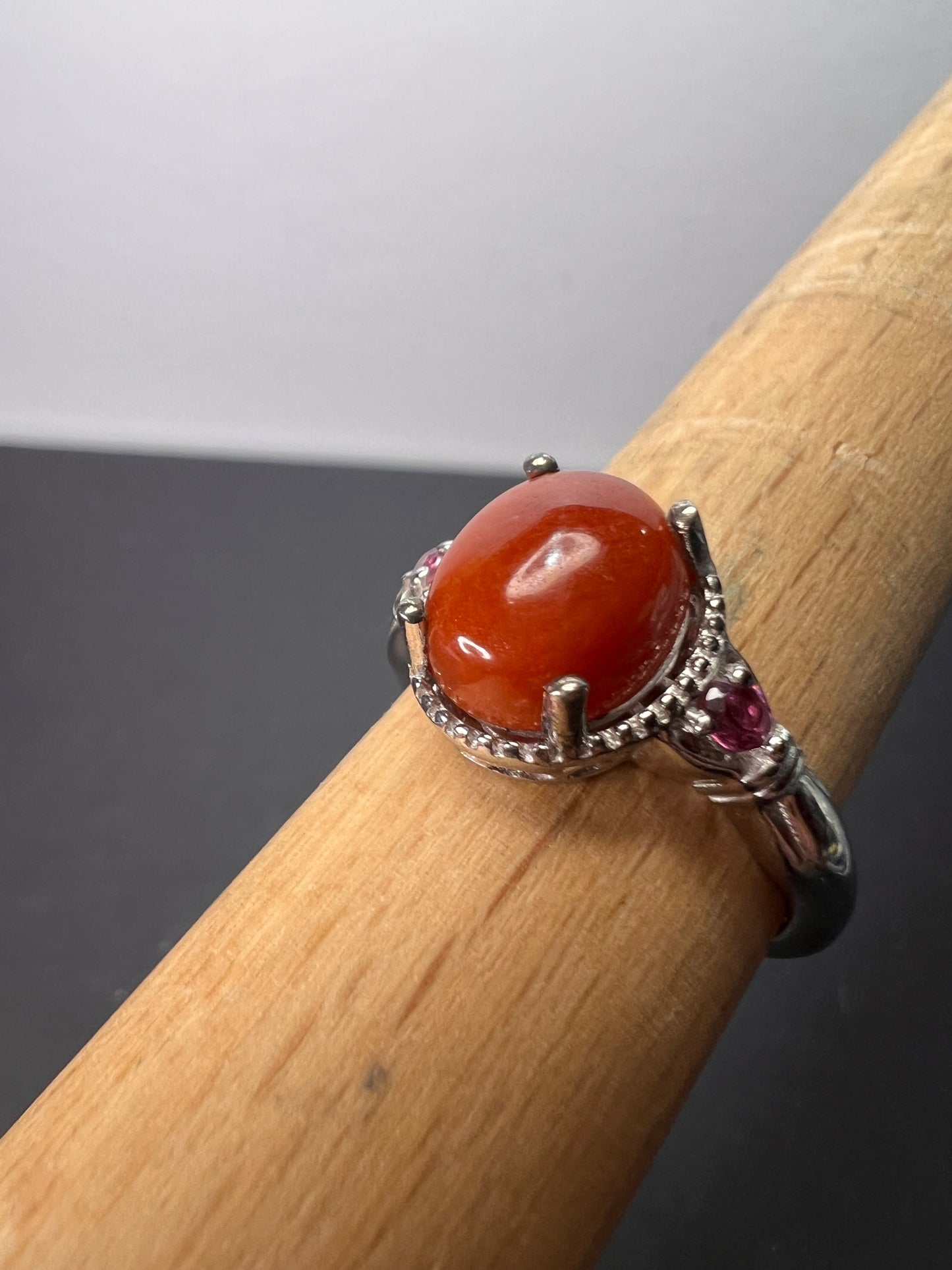 Red Jade and grape rhodolite garnet sterling silver ring size 9