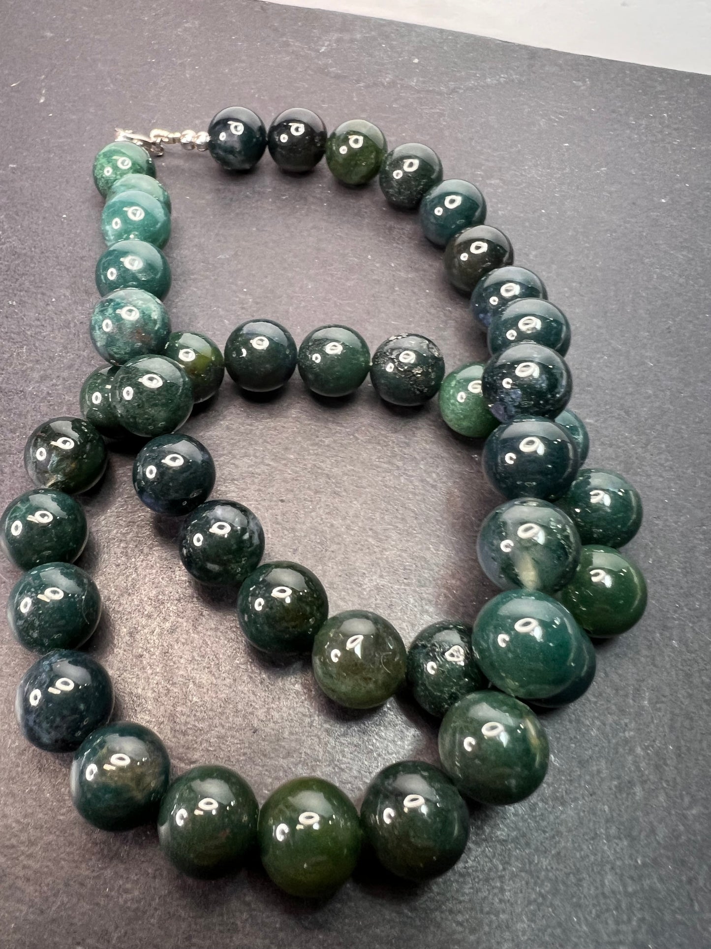 Moss agate 18 inch beaded necklace with sterling silver clasp