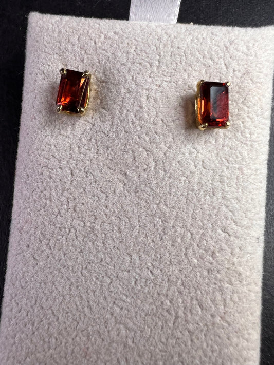 14k Gold Emerald-Cut Garnet Stud Earrings