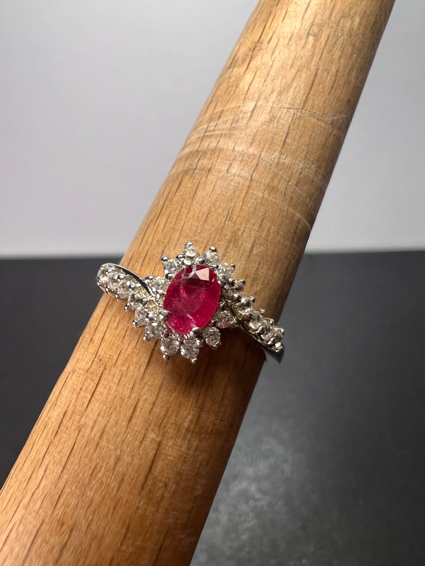 Mozambique ruby and zircon sunburst ring in platinum over sterling silver size 8 *NEW*