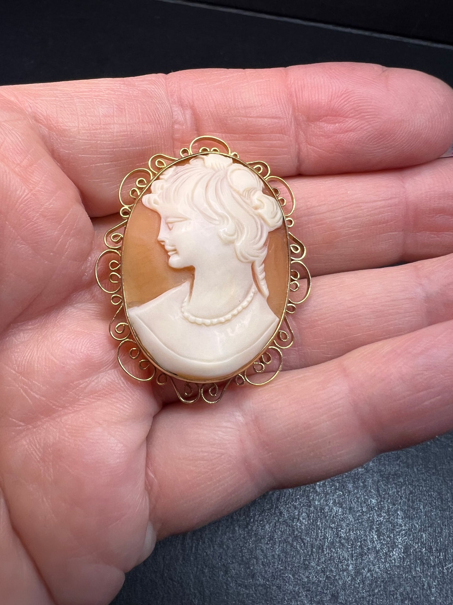 Vintage 1960s Hand Carved Shell Cameo Brooch Pendant – 12K Gold Filled Filigree Frame – 2” x 1.5”
