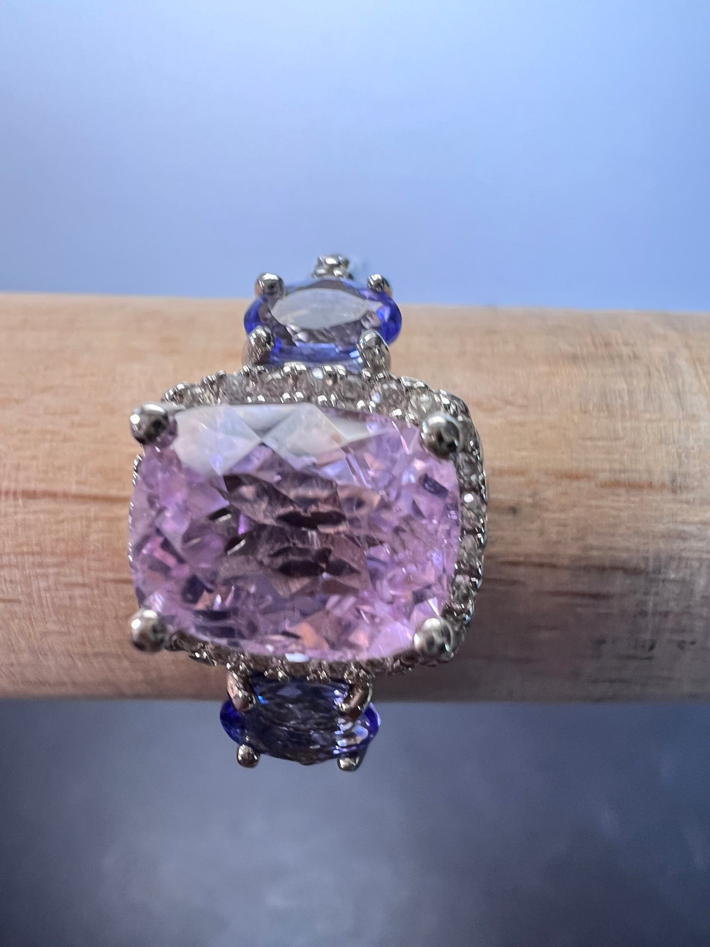 Kunzite, tanzanite and zircon halo ring size 9