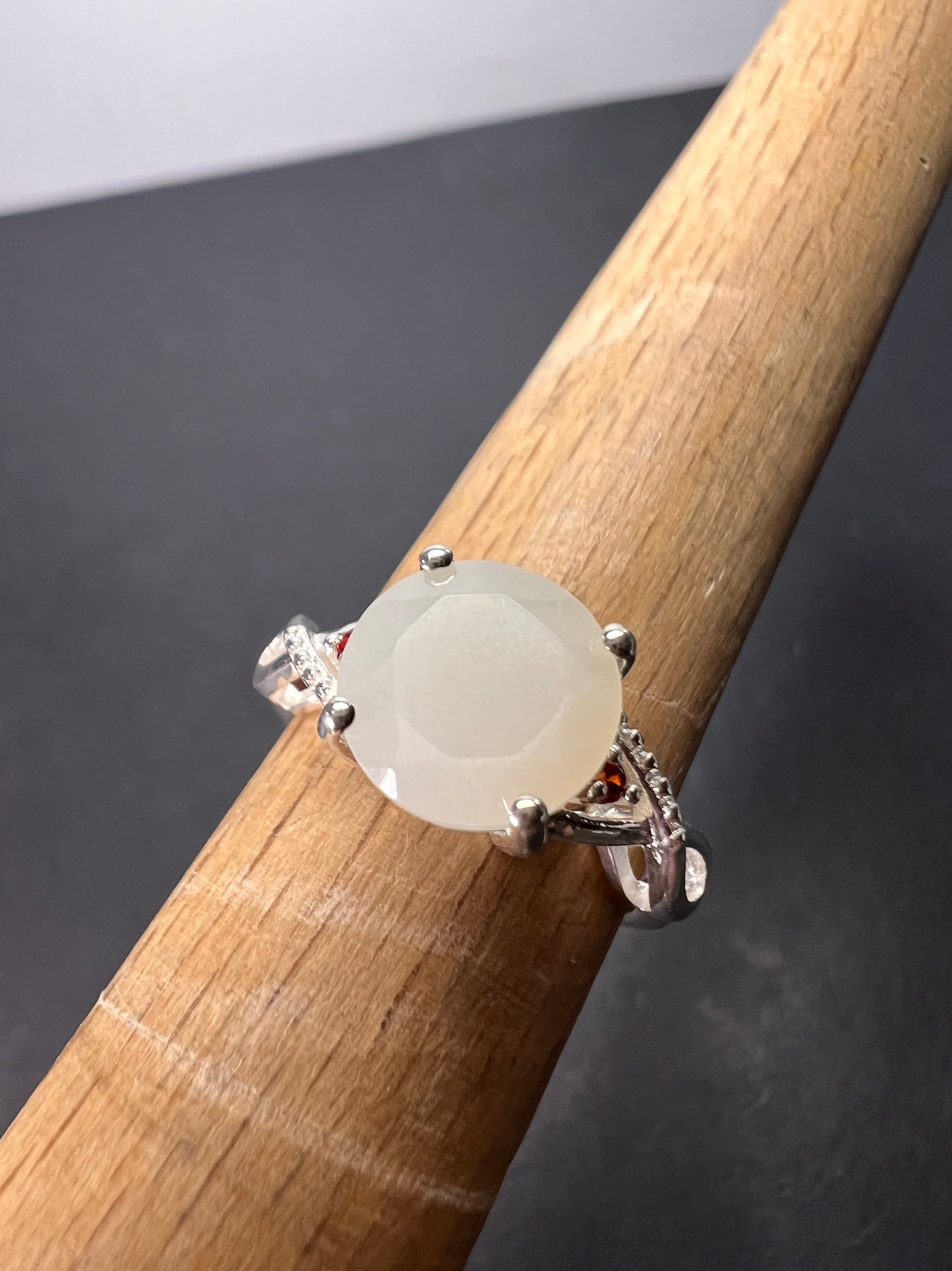 Silver moonstone ring in sterling silver size 6