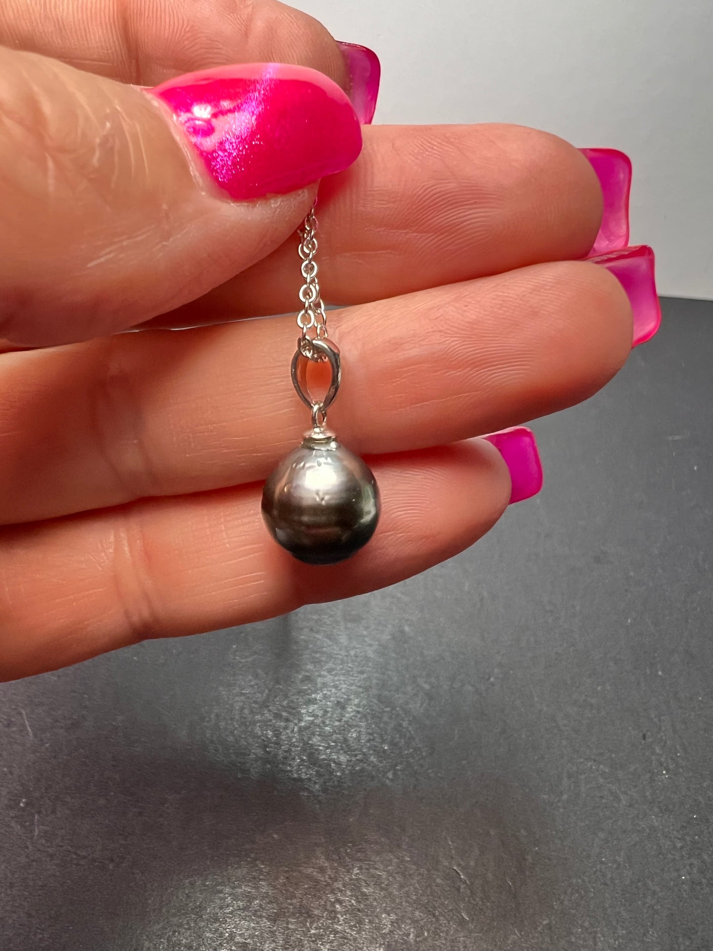 Cultured Tahitian Pearl Rhodium Over Sterling Silver Pendant With 18 Inch Chain