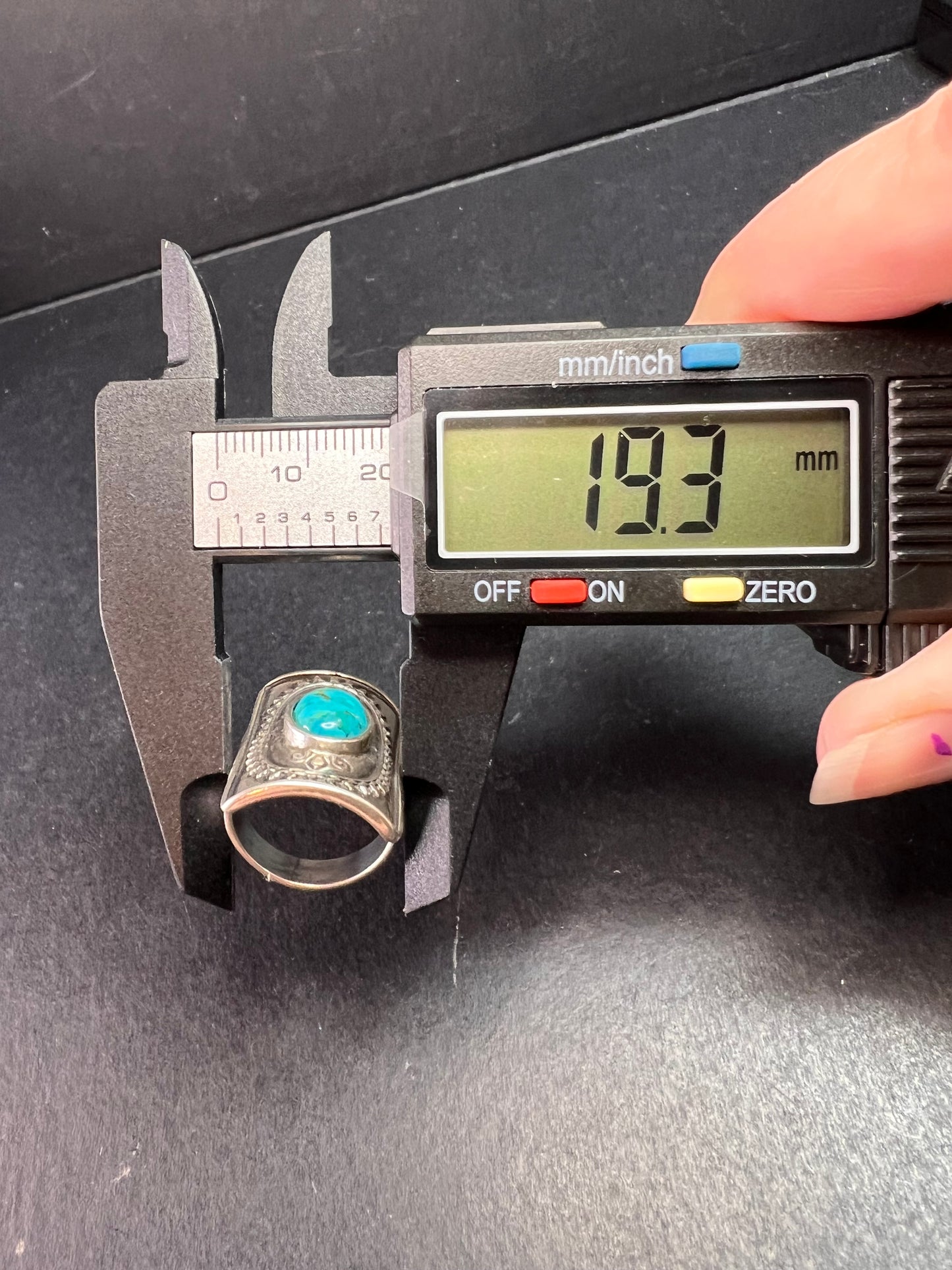 Vintage DIDAE Sterling Silver Kingman Turquoise Shield Ring – Size 7