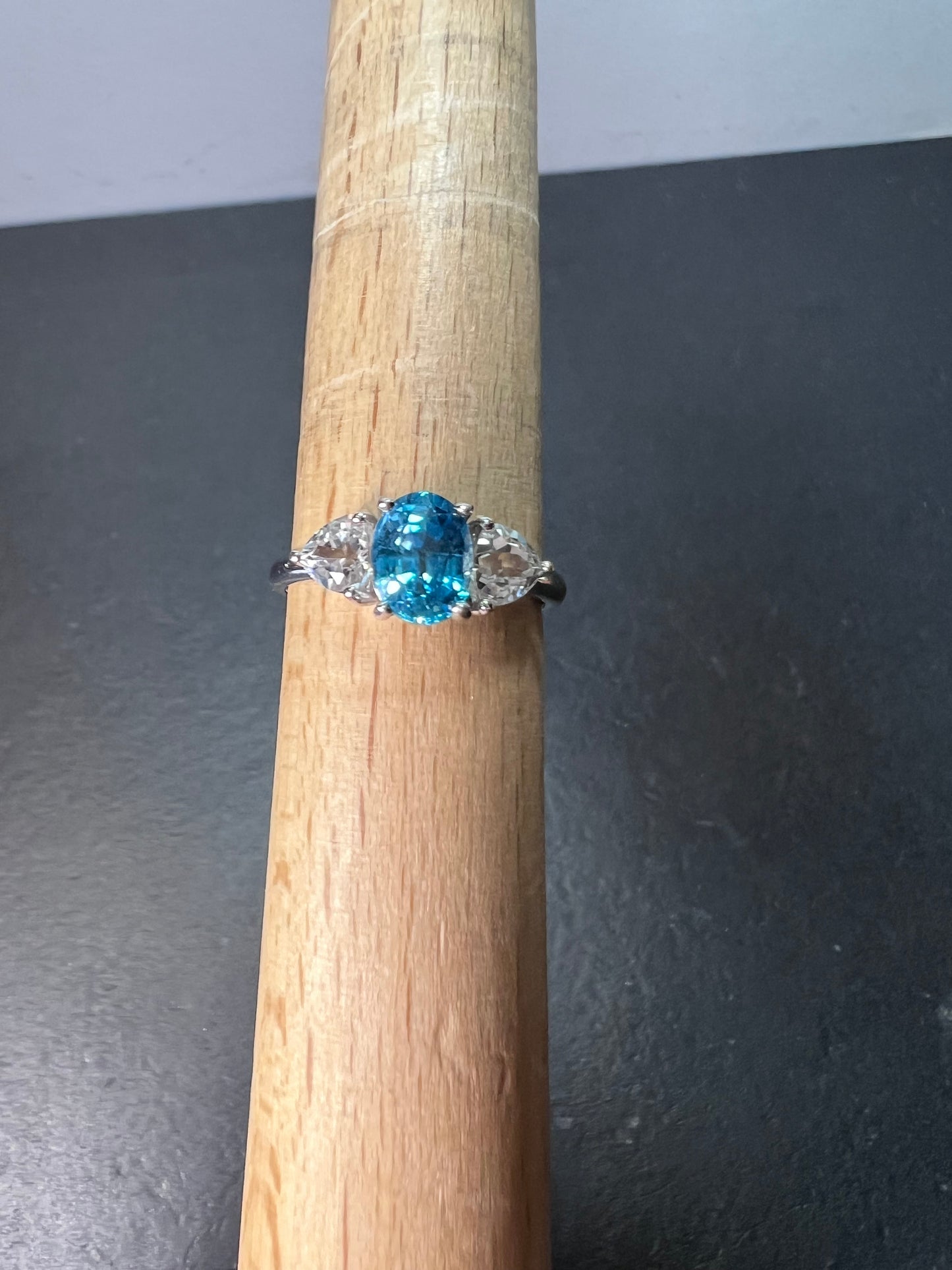 Blue and white topaz sterling silver ring size 9