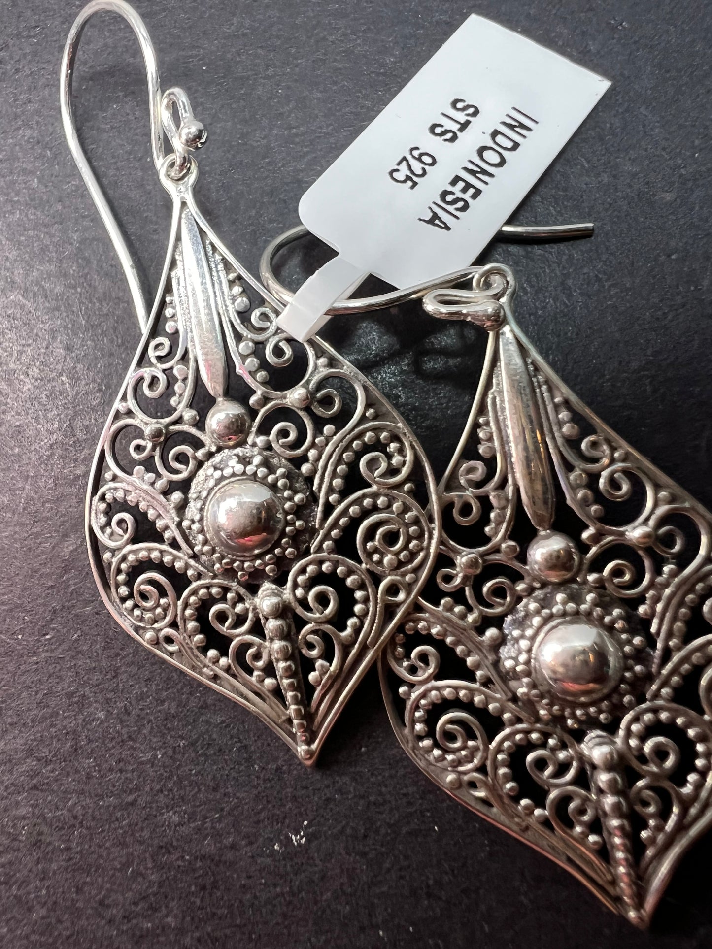 Bali sterling silver ornate dangle earrings