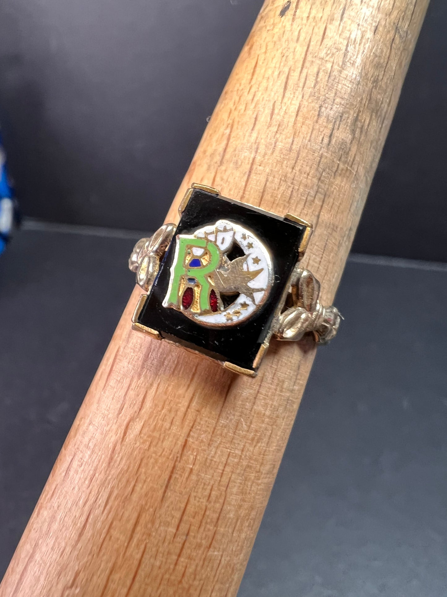 Vintage A&Z 10K Gold Filled Daughters of Rebekah Odd Fellows Enamel Ring – Size 9