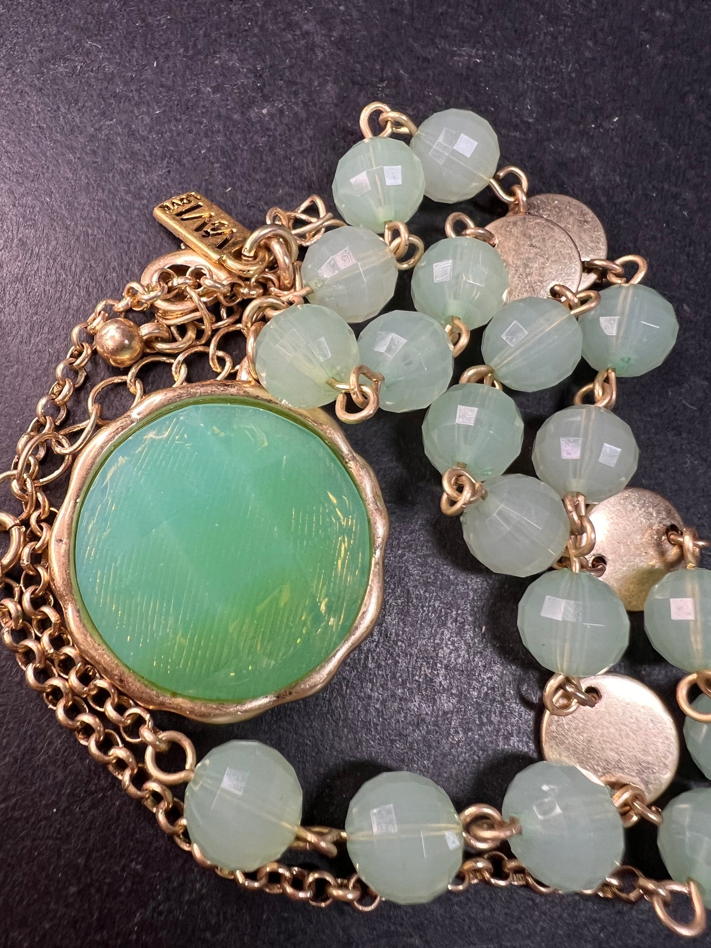 Vivi Love Green Glass Beaded Pendant Necklace Gold Tone 20in