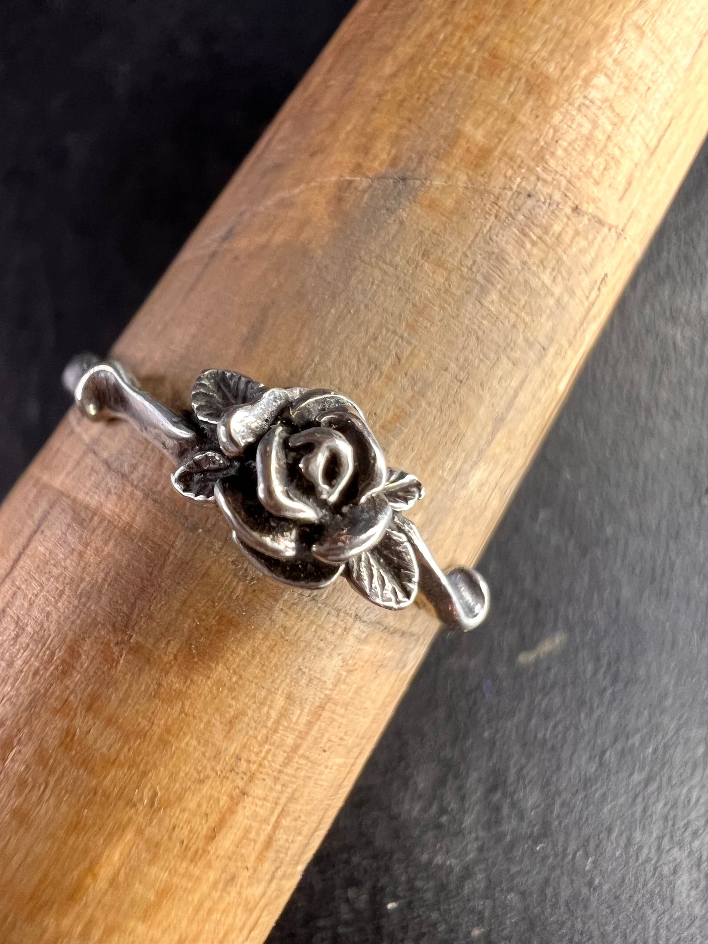 Vintage sterling silver rose ring size 7