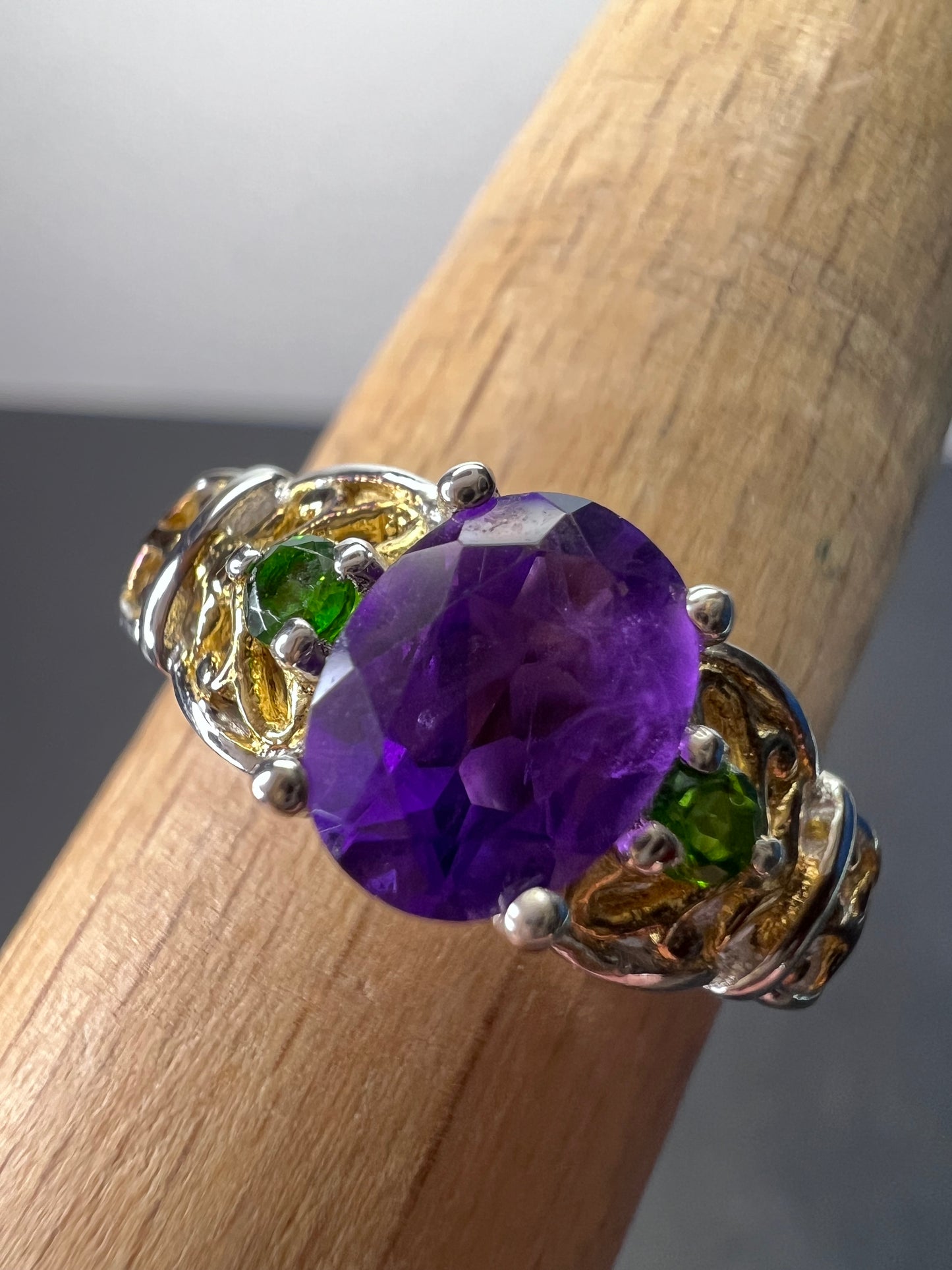 Amethyst and chrome diopside two toned sterling silver ring size 9