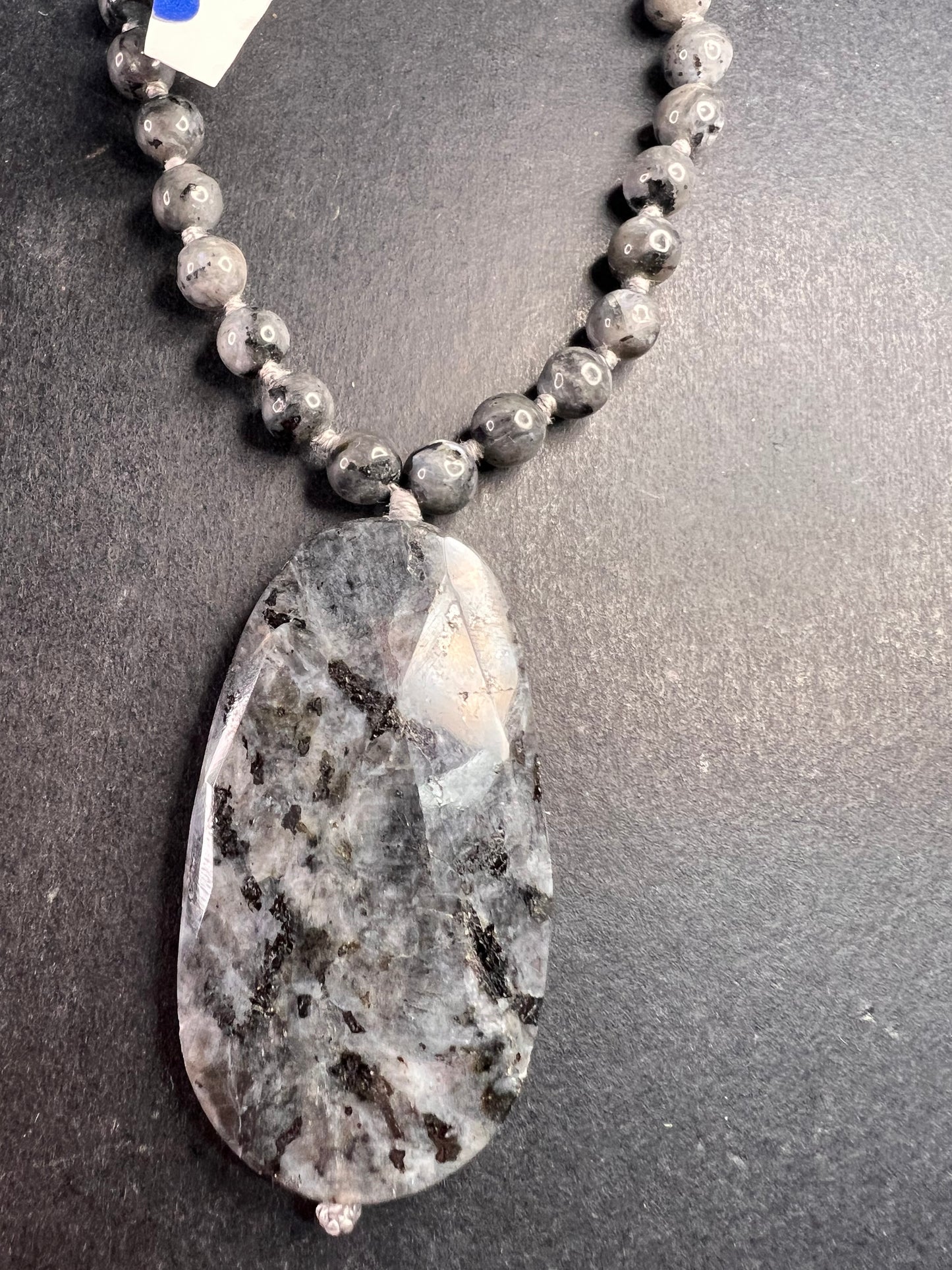 NEW Larvakite 30 inch necklace with pendant