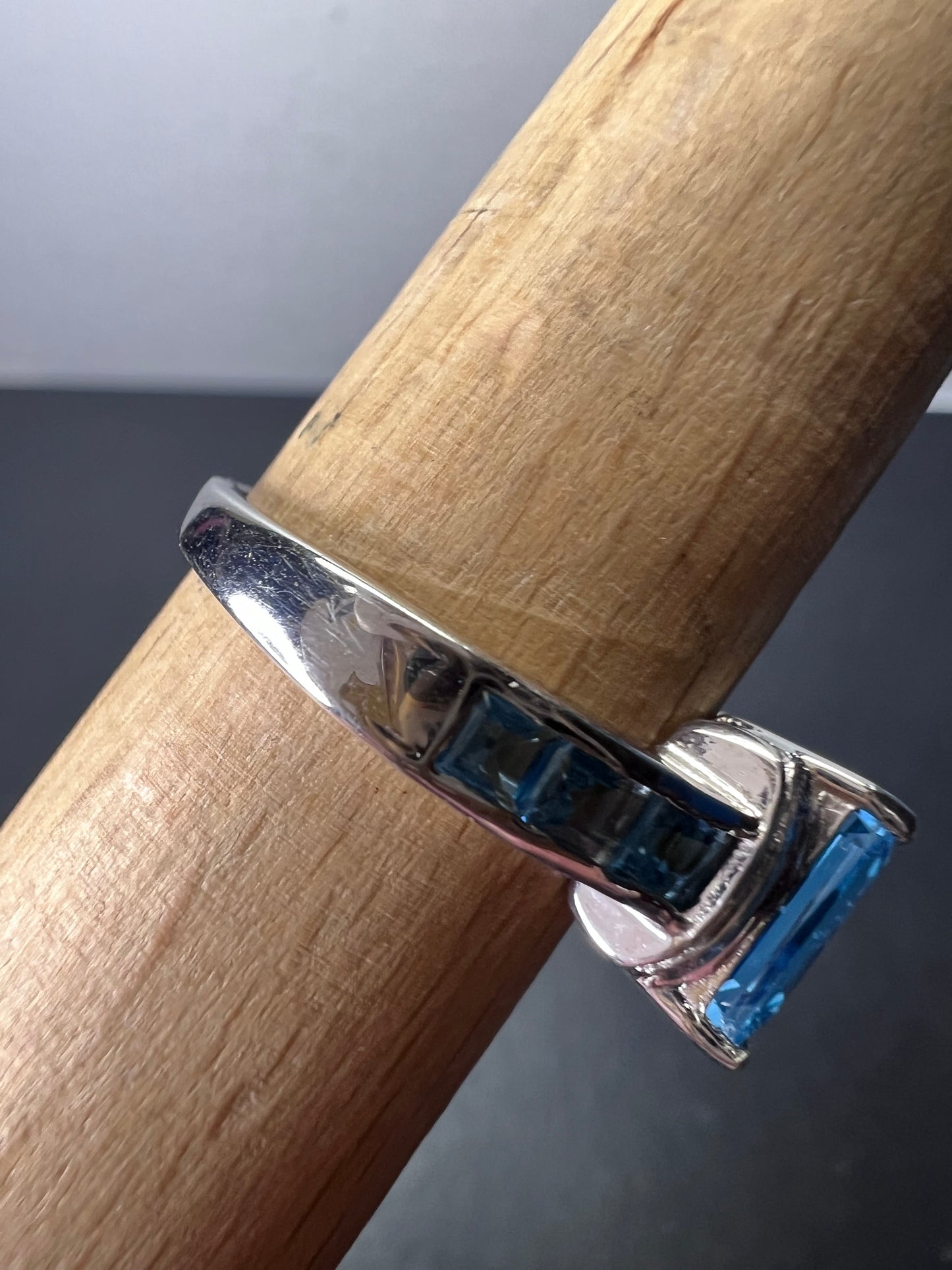 Blue and white topaz sterling silver ring size 9