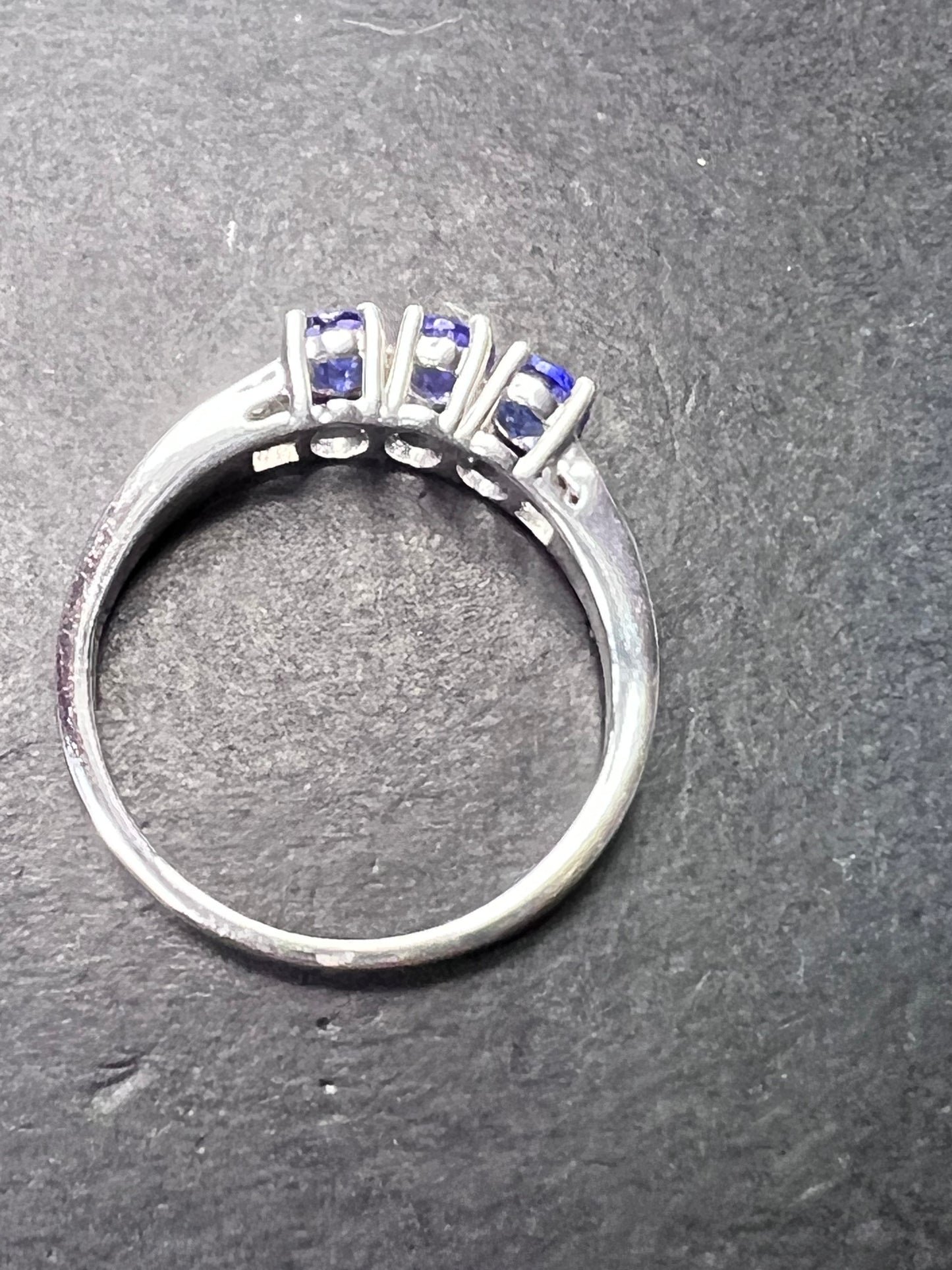 Tanzanite and diamond ring In sterling silver size 9