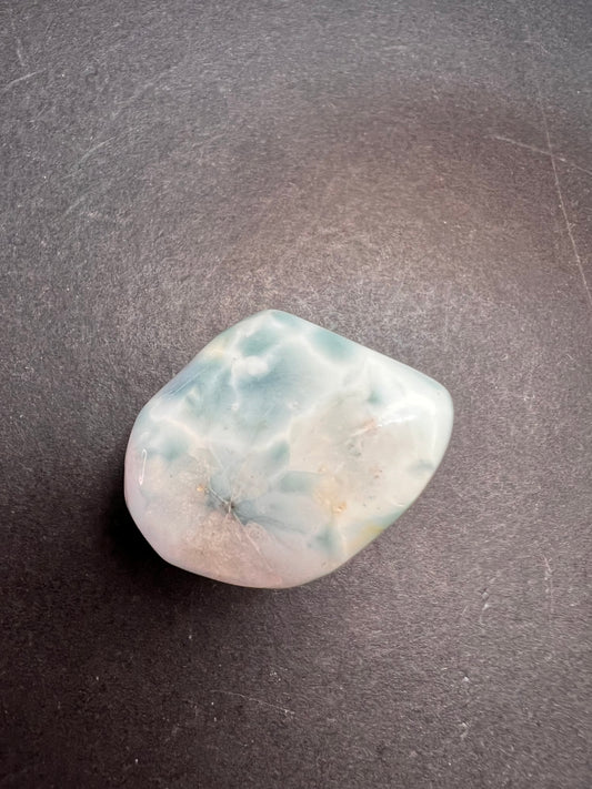 Larimar tumble 20.04 grams