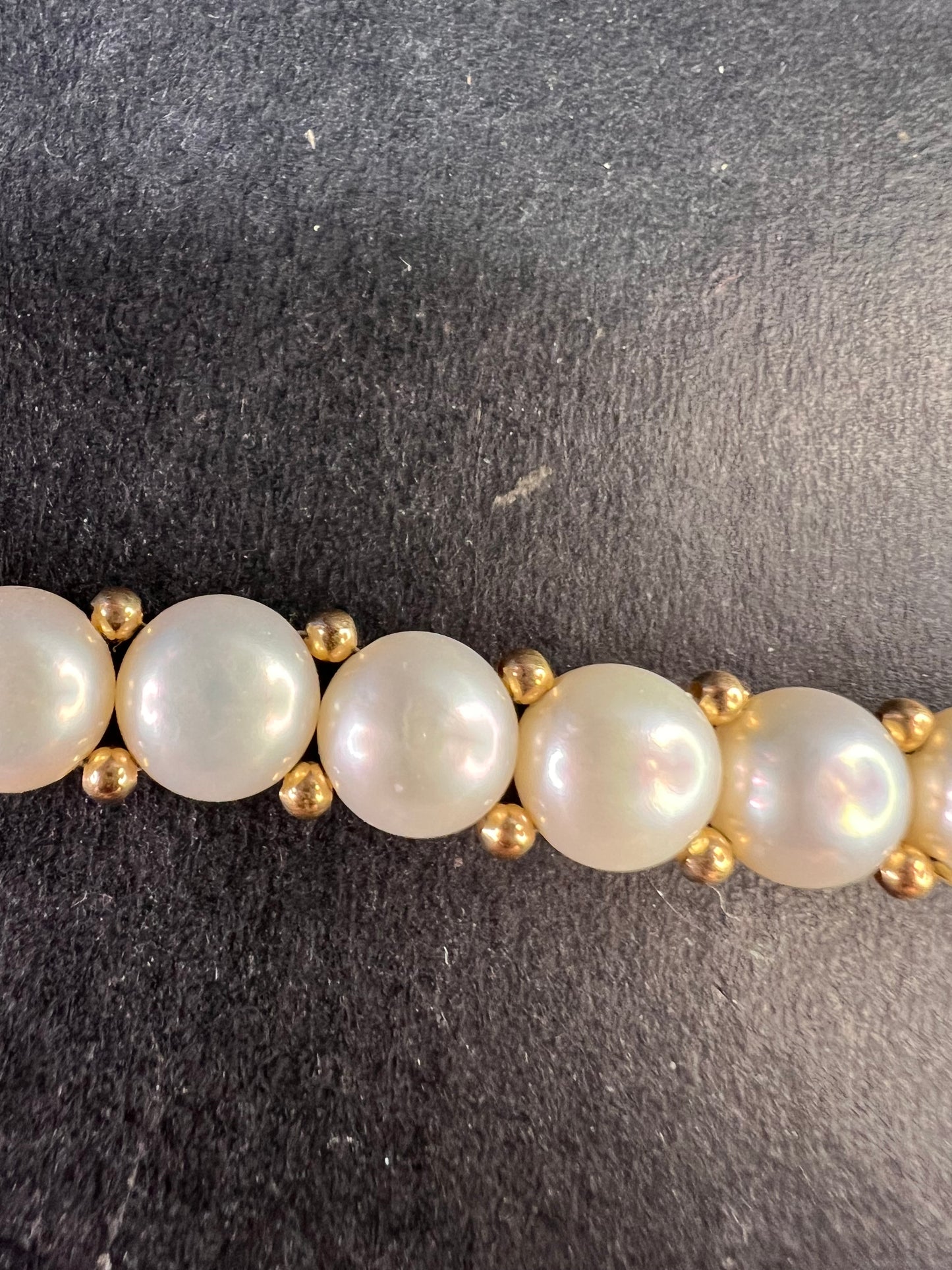Vintage 14k gold freshwater pearl bracelet