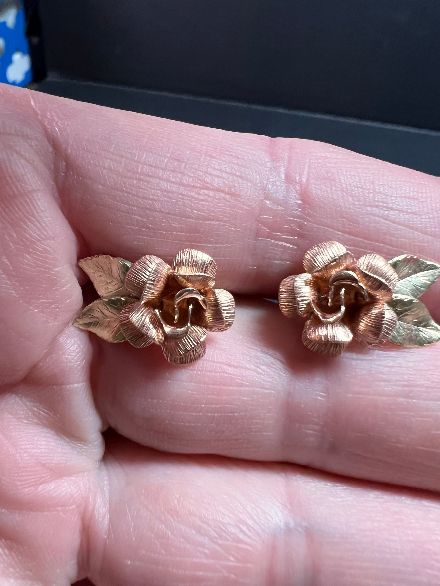 Vintage Krementz Rose and yellow gold tone Flower Leaf Screw Back Earrings