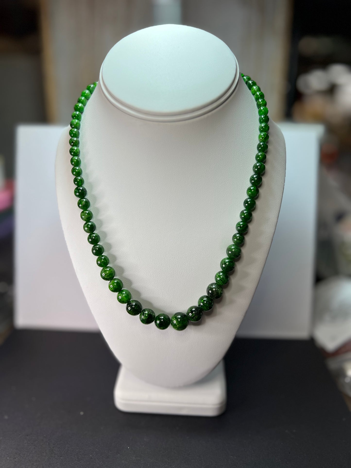 Russian green chrome diopside graduated beaded bolo sterling silver necklace