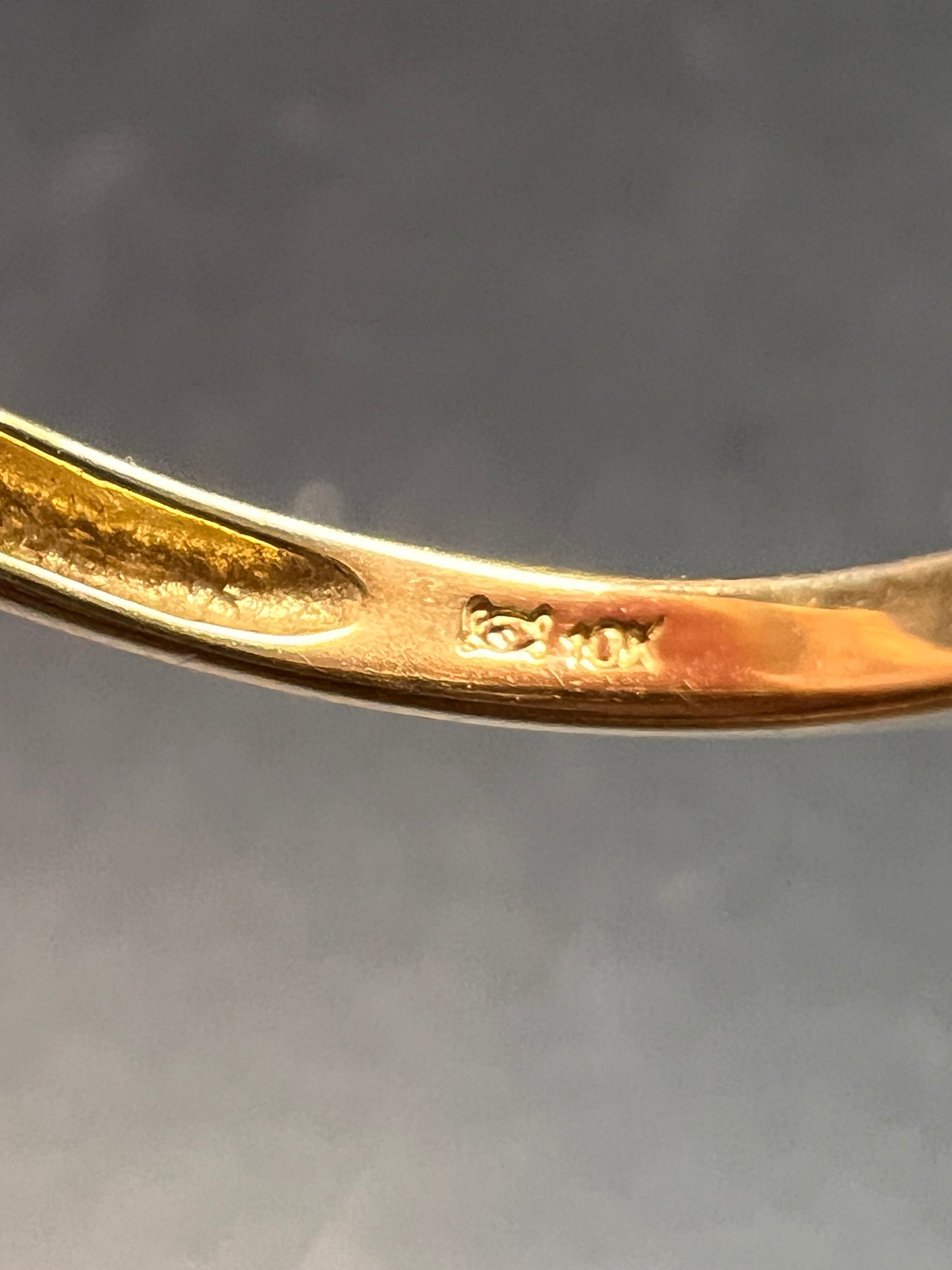 Vintage 10K Yellow Gold Blue Topaz & White Topaz Three-Stone Ring – Size 7