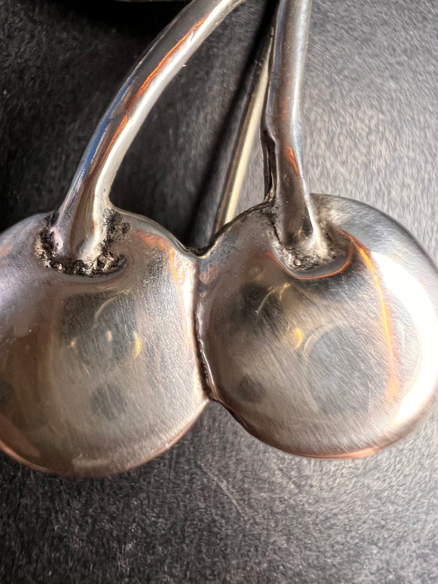 Vintage 80’s sterling silver cherries brooch pin