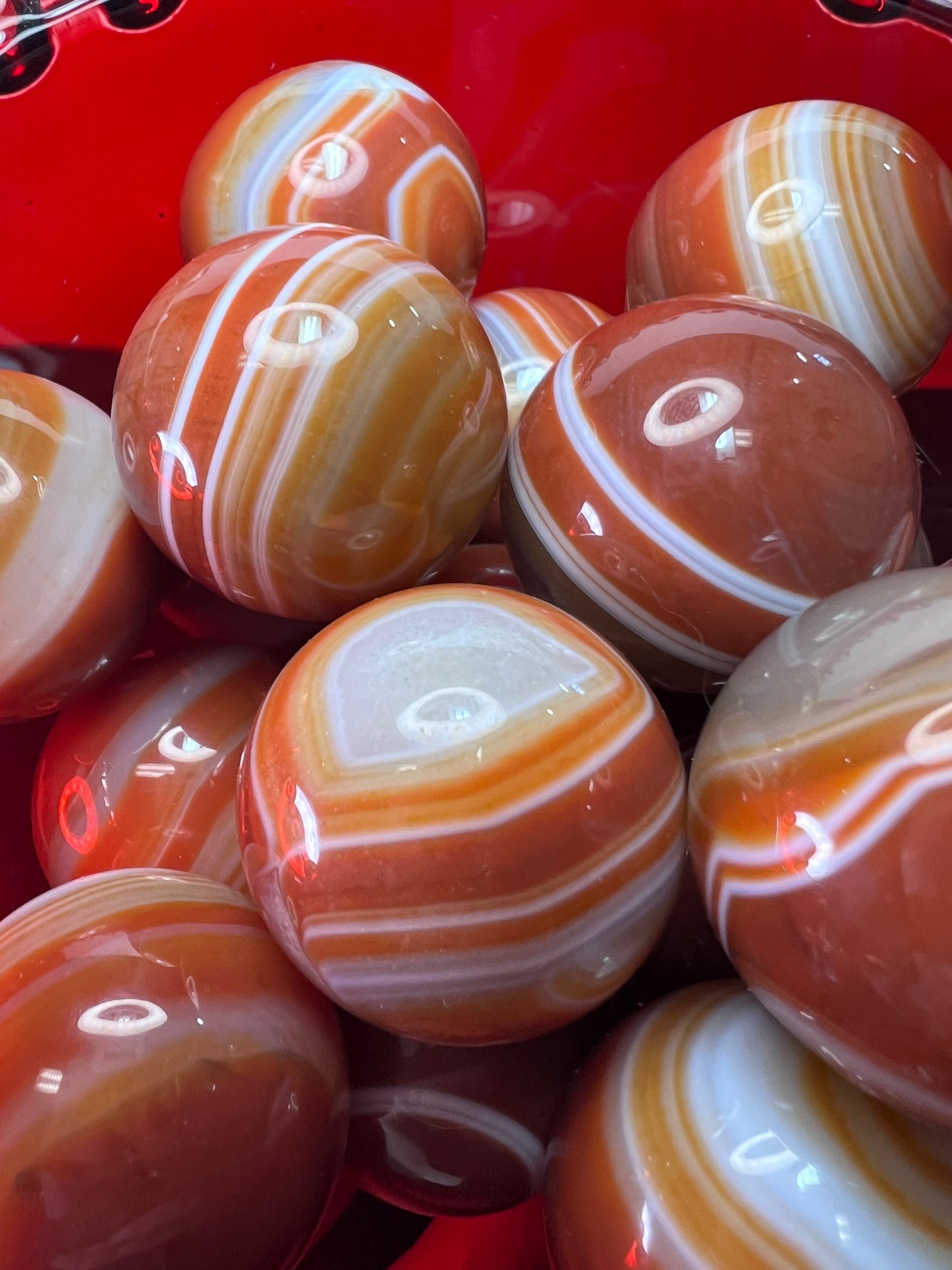 Banded carnelian small spheres