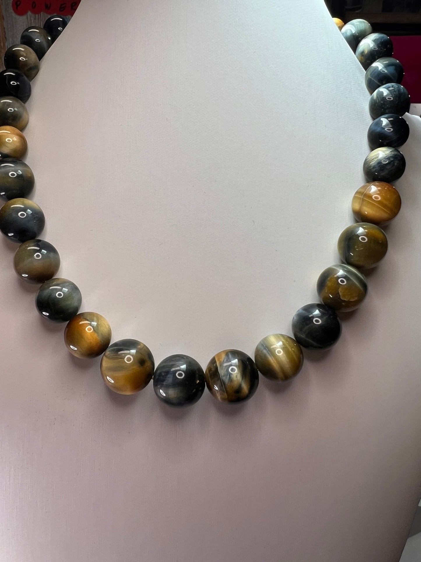 Bi color tigers eye 18 inch graduated necklace with sterling silver magnetic clasp