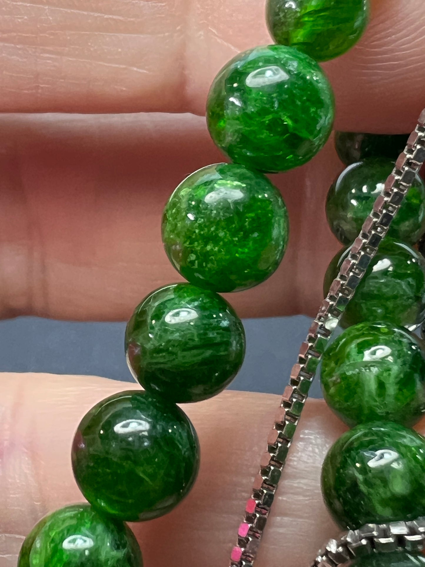 Russian green chrome diopside graduated beaded bolo sterling silver necklace