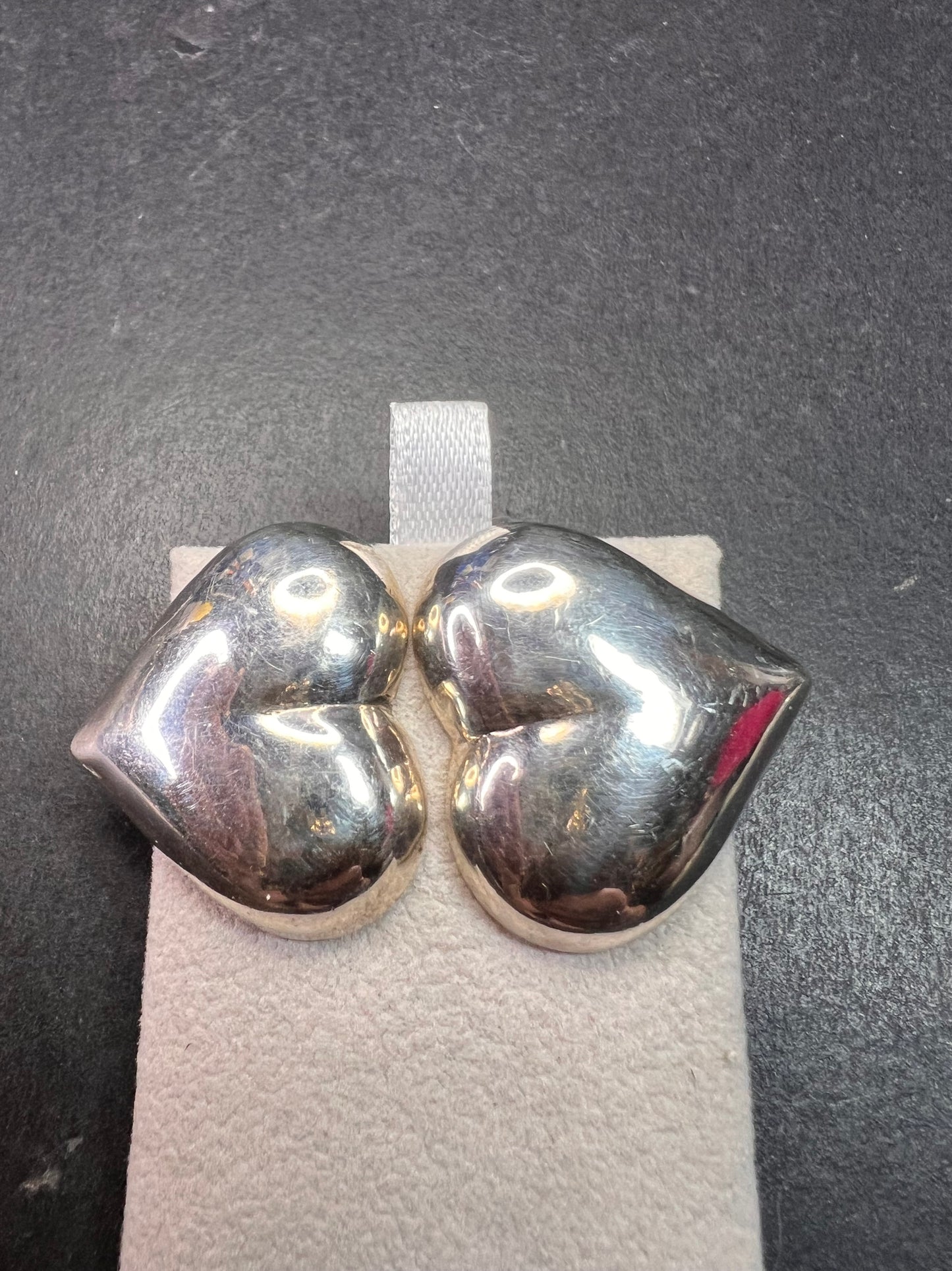 Vintage sterling silver puffy heart earrings