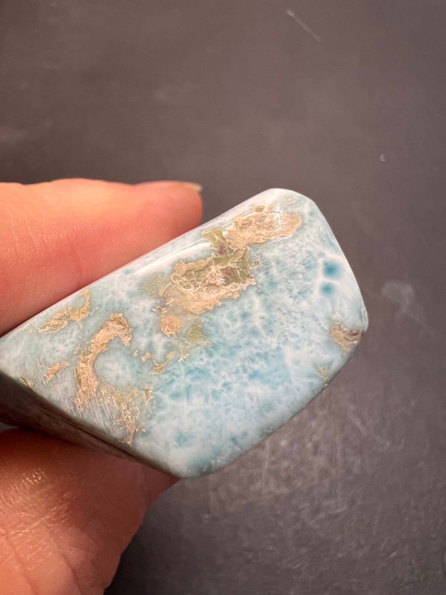 Larimar tumble 33.59 grams