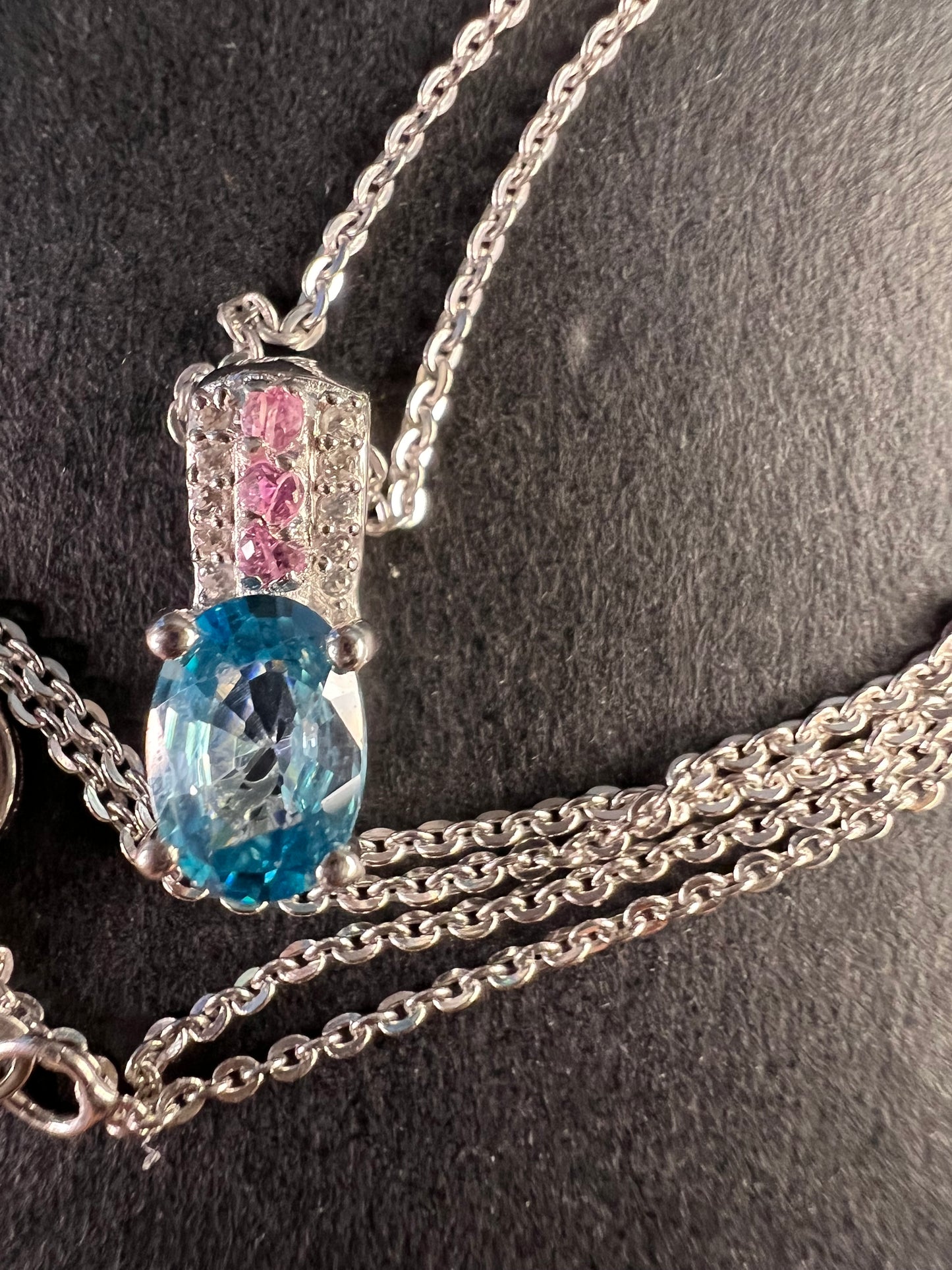 NEW Blue zircon and pink sapphire sterling silver pendant and chain