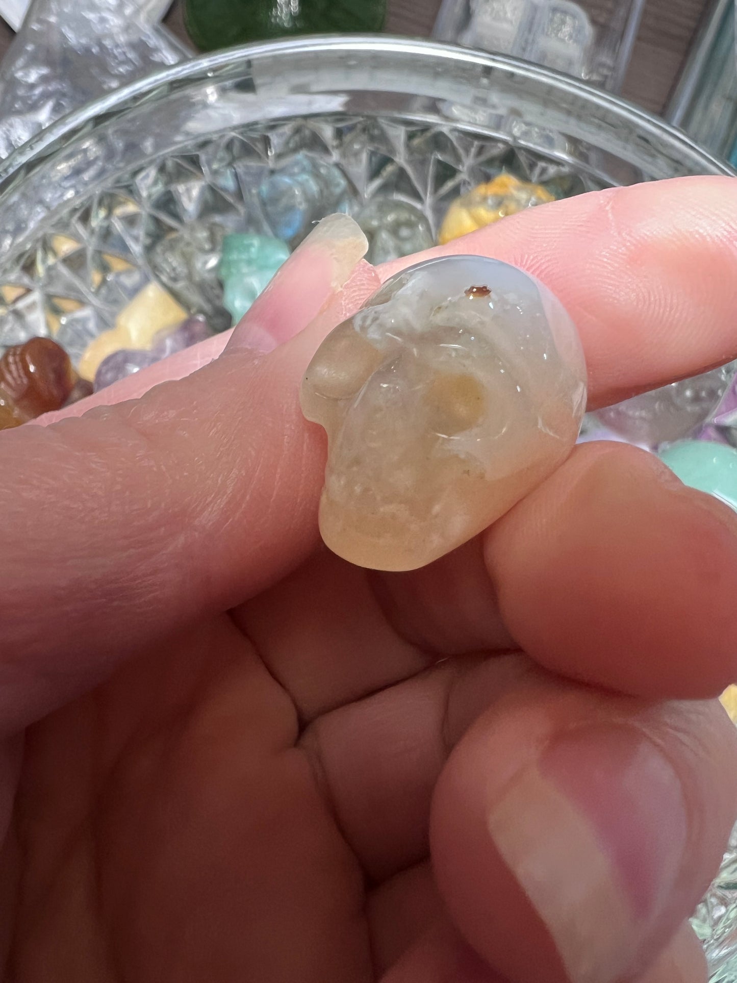 Mini crystal skulls