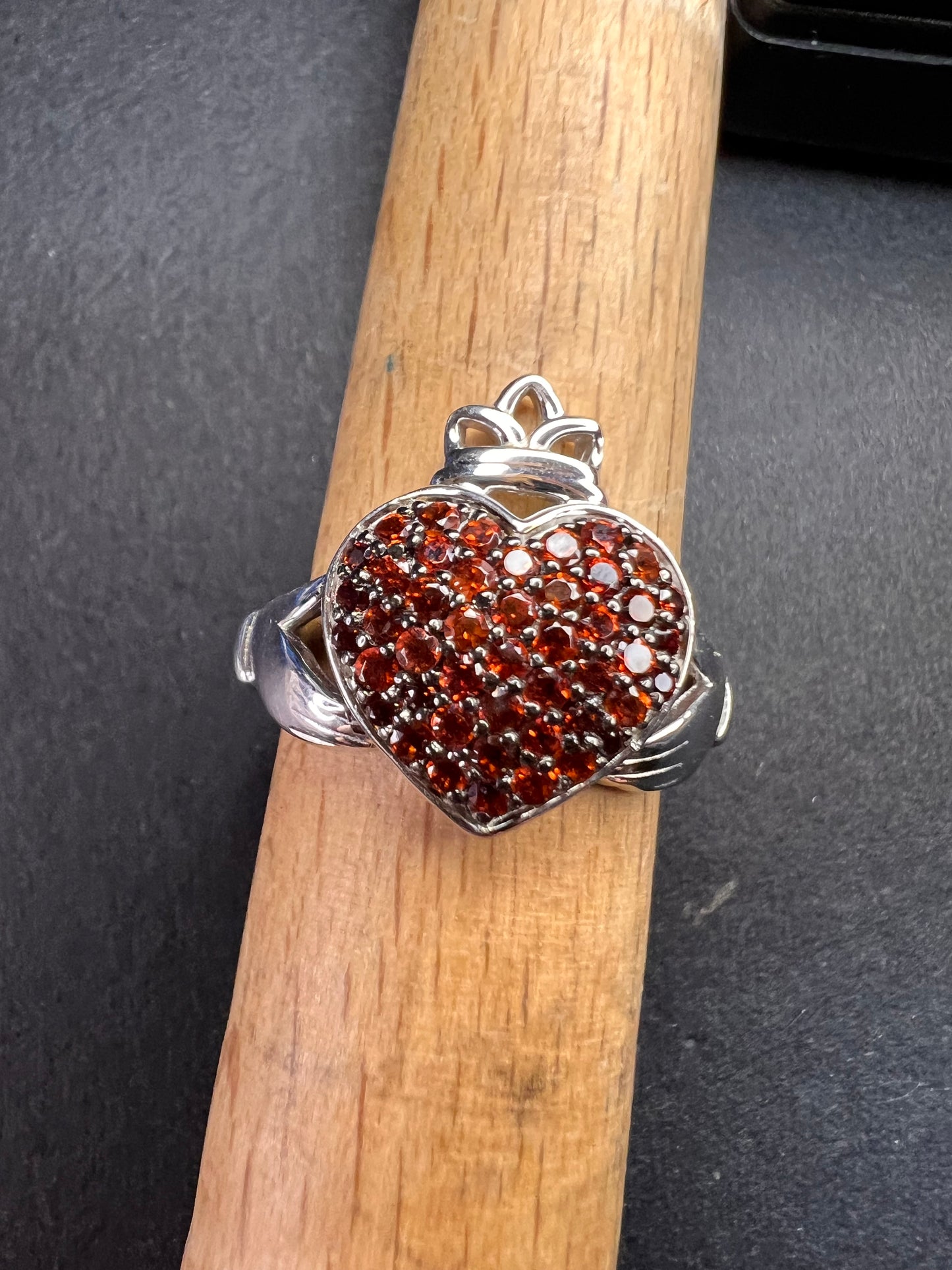 NEW Garnet claddagh ring in rhodium over sterling silver size 7
