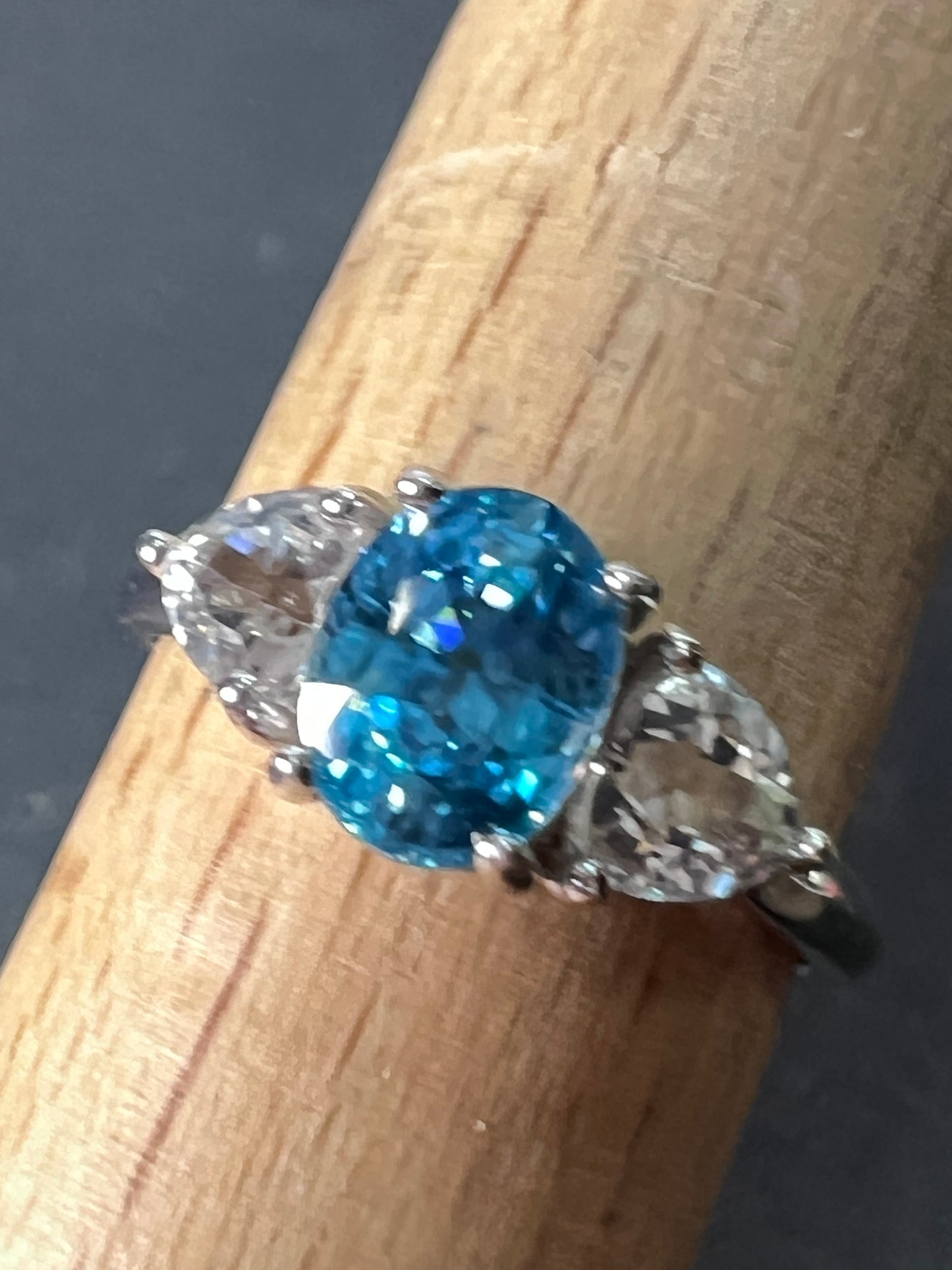 Blue and white topaz sterling silver ring size 9