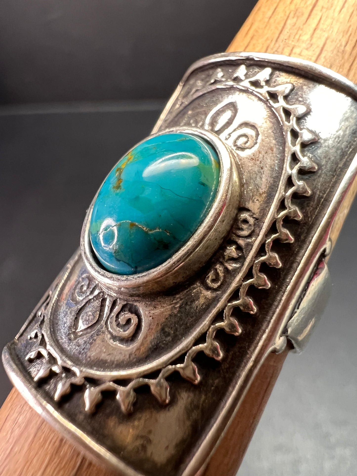 Vintage DIDAE Sterling Silver Kingman Turquoise Shield Ring – Size 7