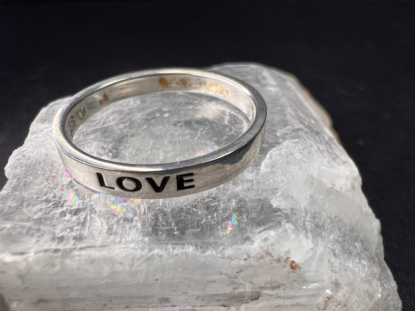 Sterling Silver LOVE Band Ring Size 7 – Stamped 925 IBB TH