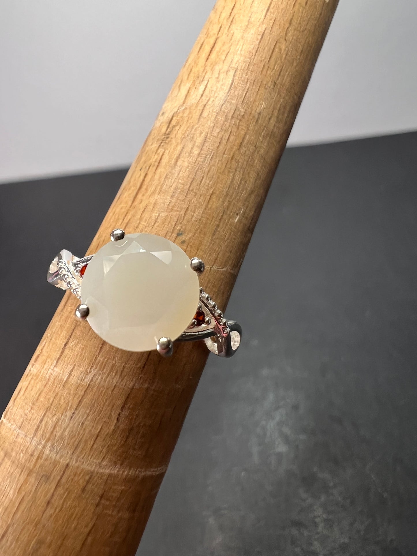 Silver moonstone ring in sterling silver size 6