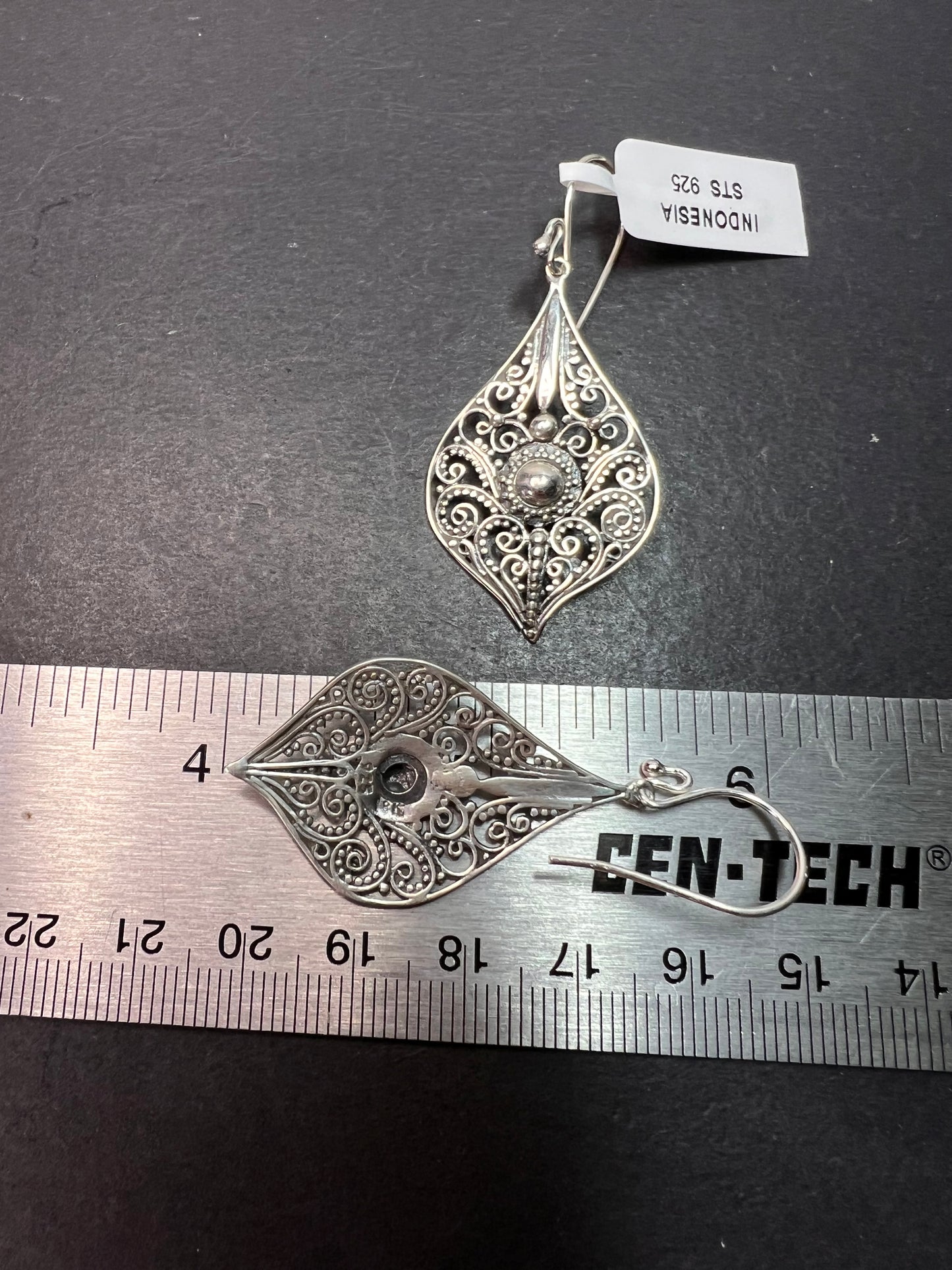 Bali sterling silver ornate dangle earrings