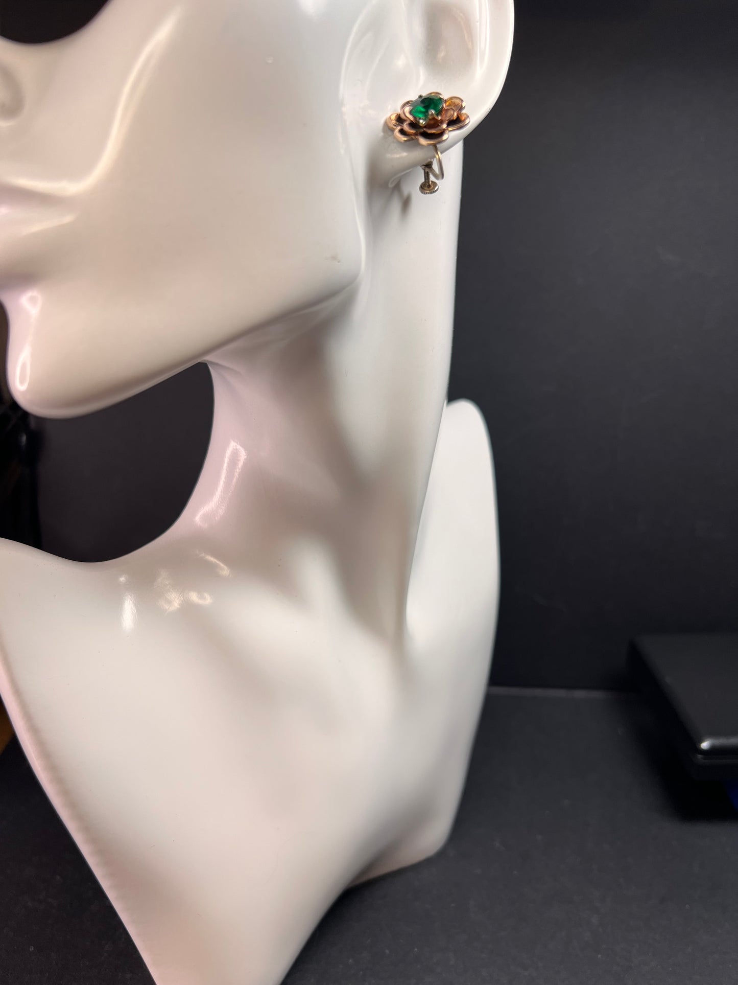 Vintage 1940s Vermeil Flower Screw Back Green Paste Earrings